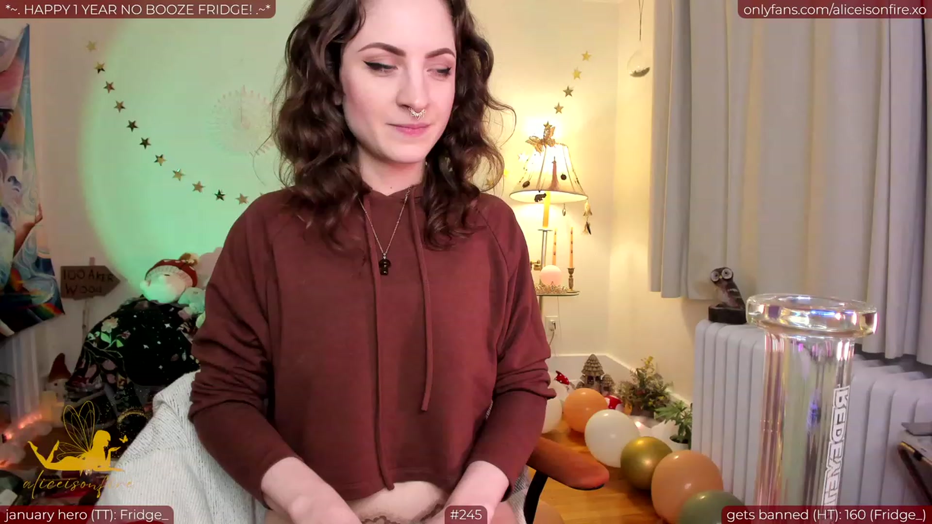 Gallery image thumbnail from aliceisonfire's myfreecams stream on, 01/30/2024, 07:00 image 8 of 20