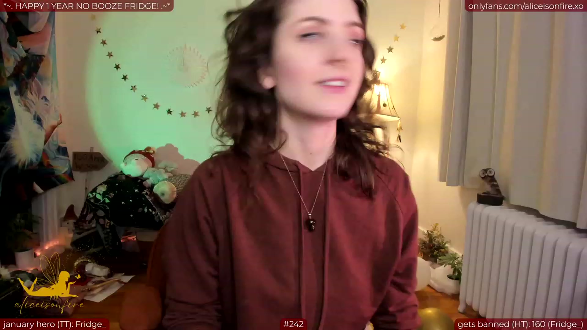 Gallery image thumbnail from aliceisonfire's myfreecams stream on, 01/30/2024, 07:41 image 19 of 20