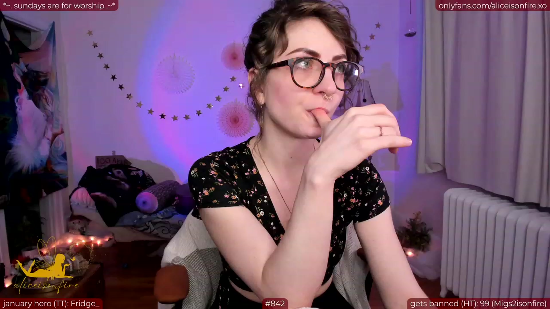 Gallery image thumbnail from aliceisonfire's myfreecams stream on, 02/05/2024, 06:09 image 20 of 20