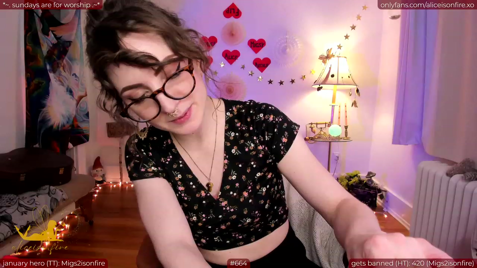 Gallery image thumbnail from aliceisonfire's myfreecams stream on, 02/05/2024, 10:22 image 8 of 20