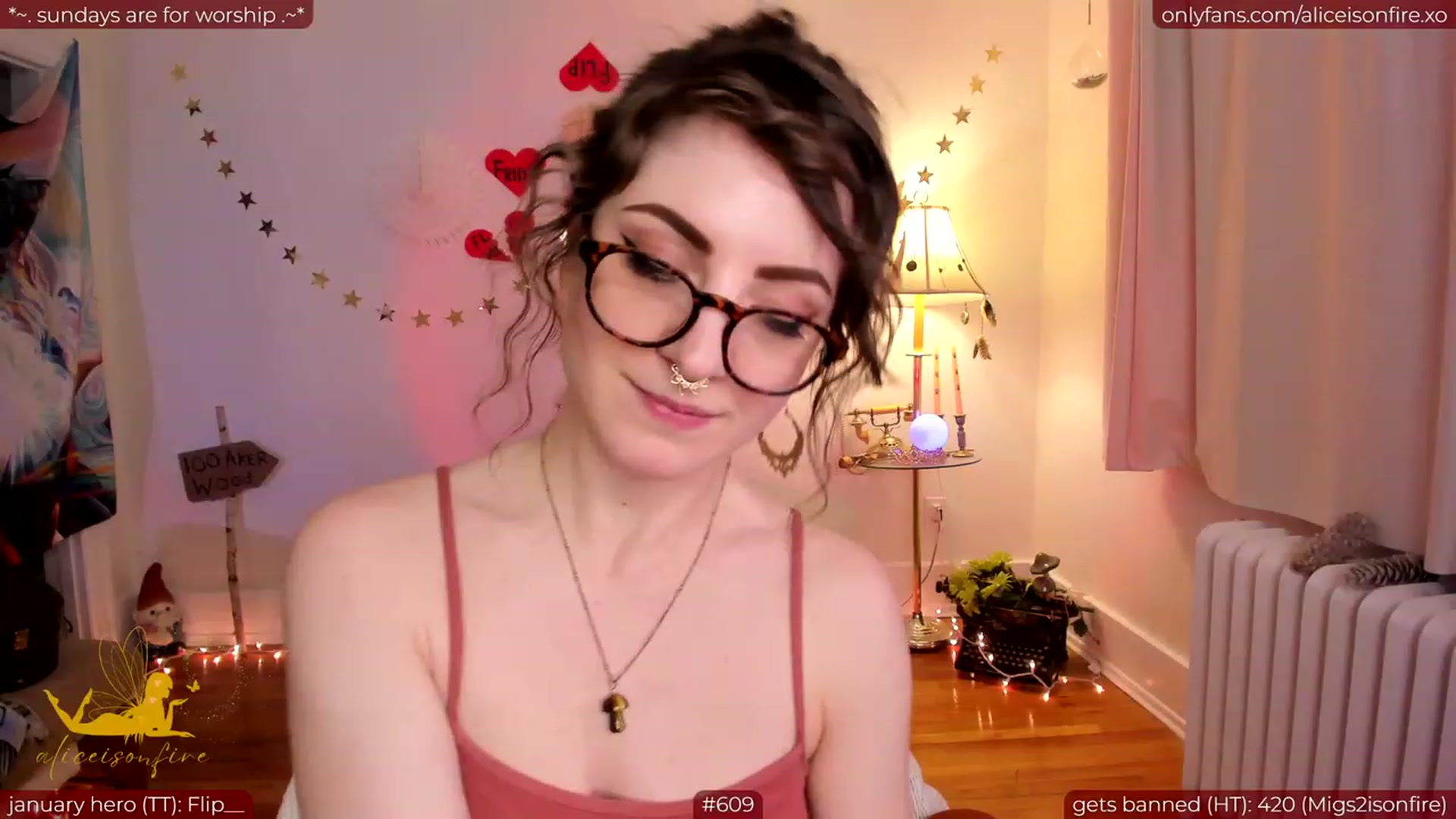 Gallery image thumbnail from aliceisonfire's myfreecams stream on, 02/05/2024, 10:22 image 13 of 20