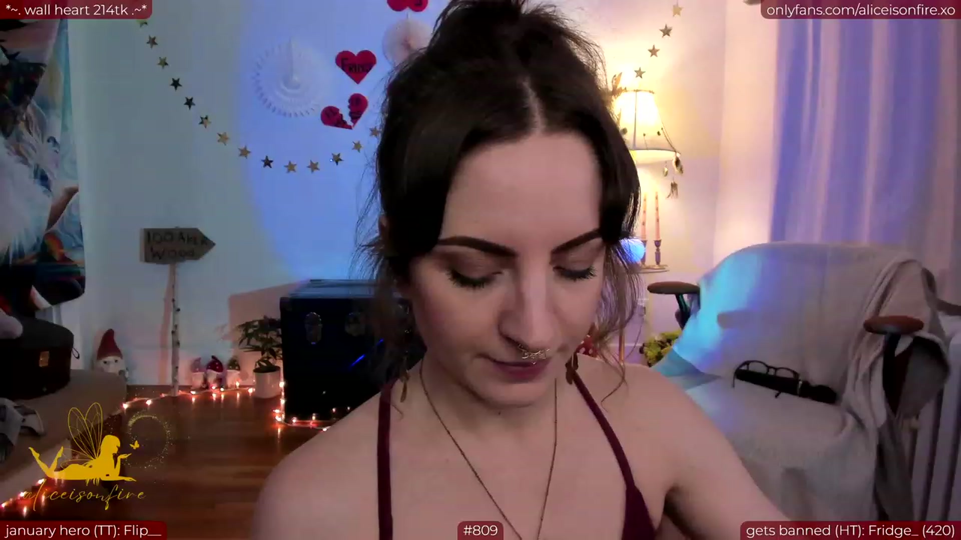 Gallery image thumbnail from aliceisonfire's myfreecams stream on, 02/07/2024, 10:44 image 17 of 20
