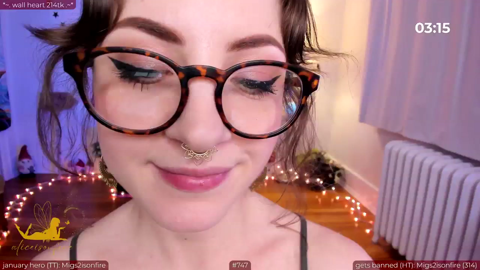 Gallery image thumbnail from aliceisonfire's myfreecams stream on, 02/08/2024, 06:52 image 3 of 20