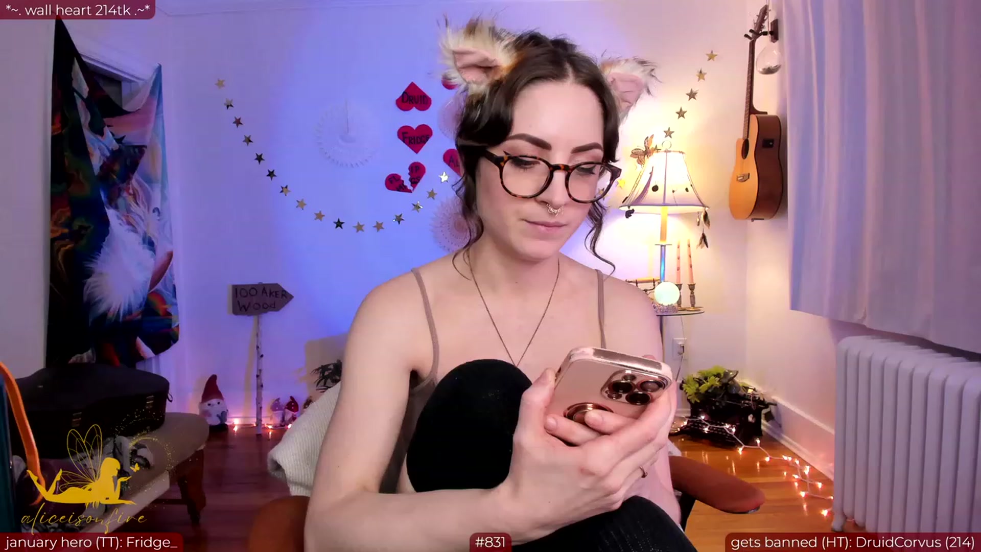 Gallery image thumbnail from aliceisonfire's myfreecams stream on, 02/09/2024, 08:26 image 3 of 20