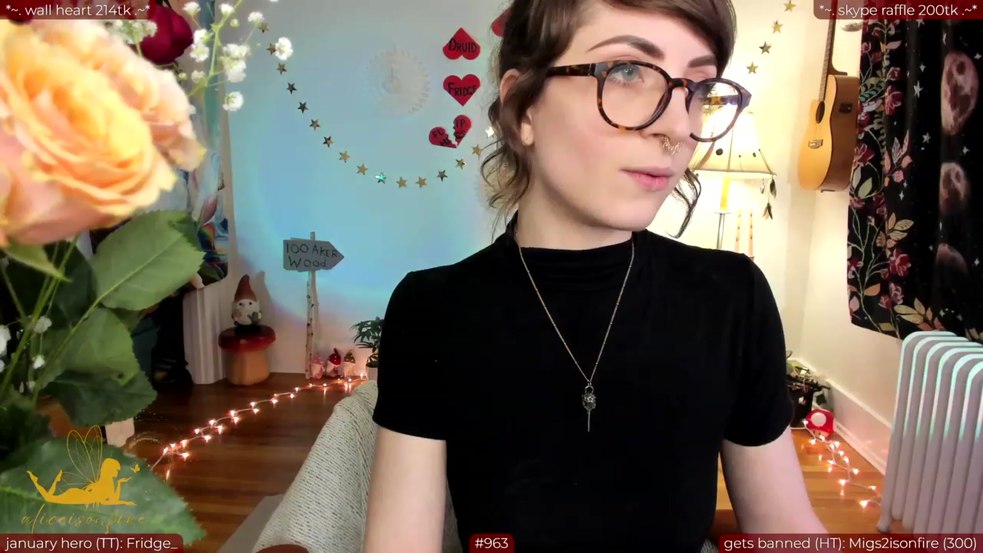 Gallery image thumbnail from aliceisonfire's myfreecams stream on, 02/13/2024, 08:16 image 9 of 20