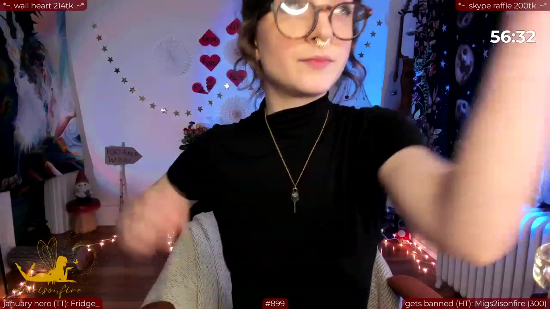 Gallery image thumbnail from aliceisonfire's myfreecams stream on, 02/13/2024, 08:16 image 13 of 20