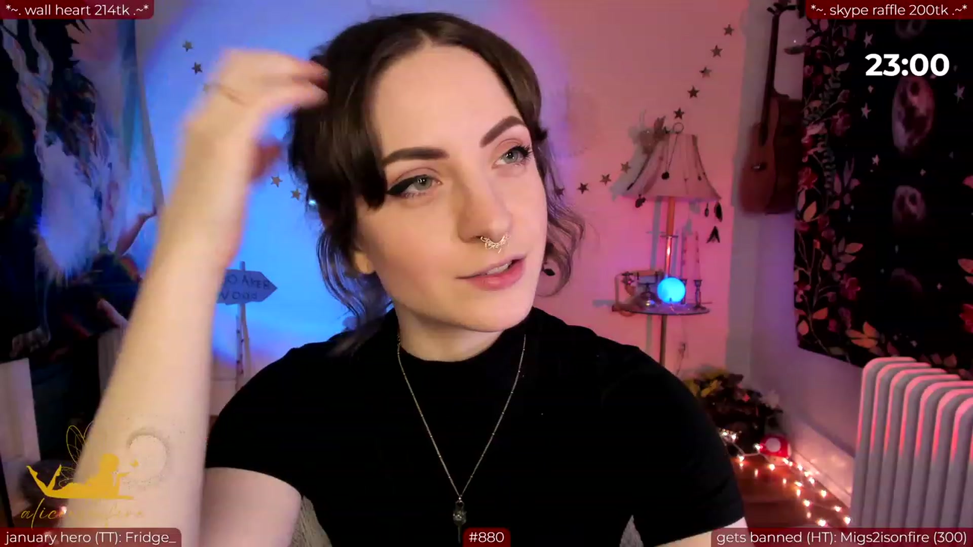 Gallery image thumbnail from aliceisonfire's myfreecams stream on, 02/13/2024, 08:16 image 17 of 20