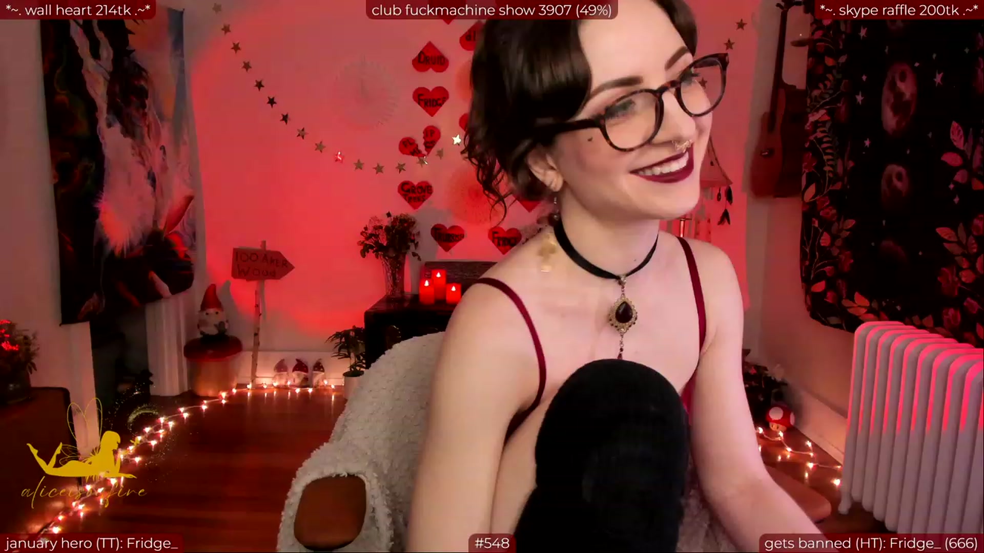 Gallery image thumbnail from aliceisonfire's myfreecams stream on, 02/15/2024, 09:45 image 15 of 20