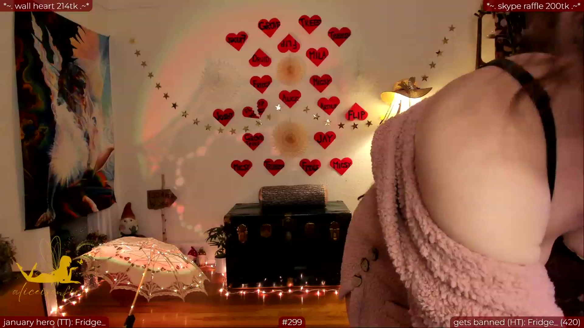 Gallery image thumbnail from aliceisonfire's myfreecams stream on, 02/21/2024, 09:27 image 15 of 20