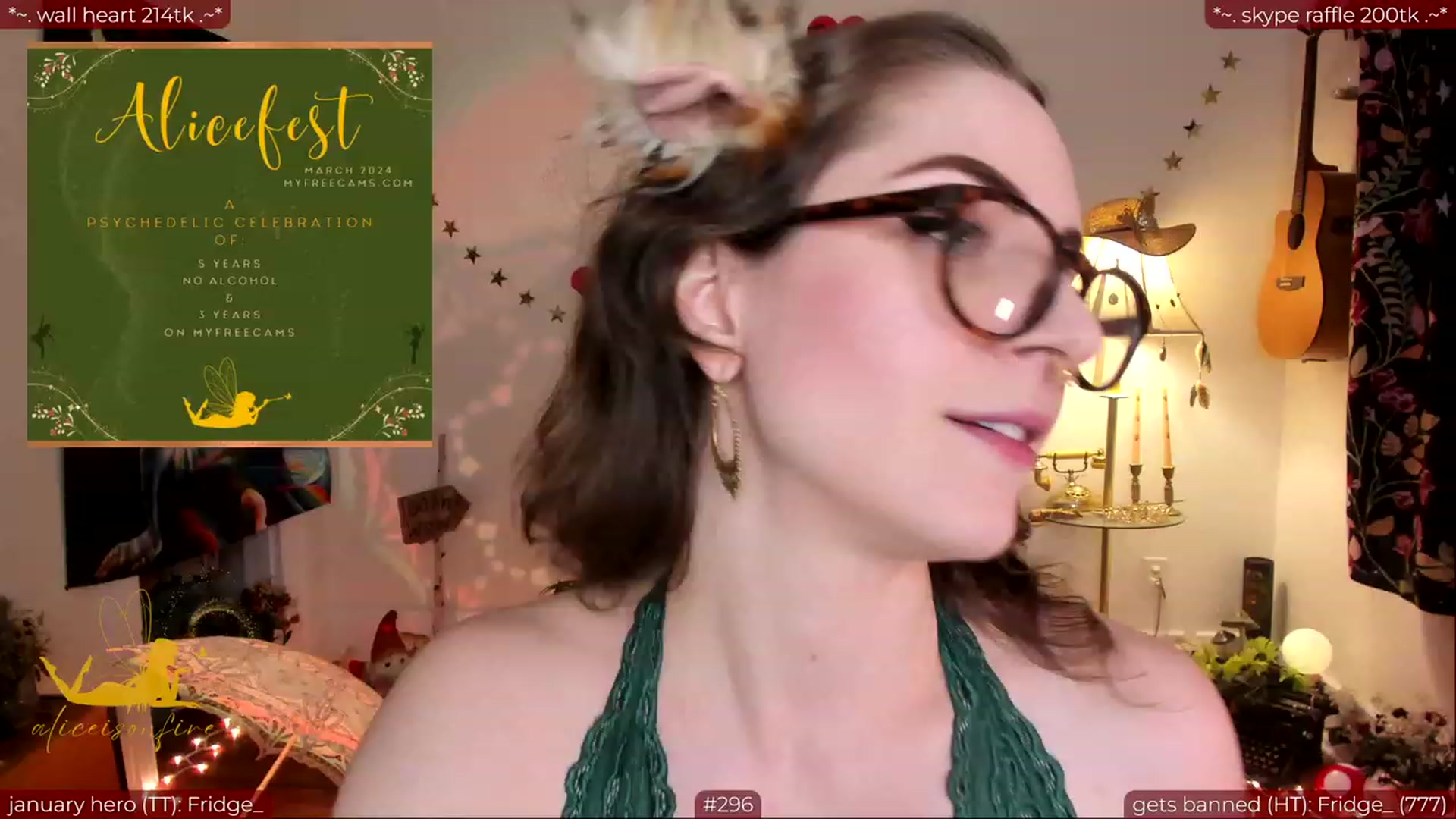 Gallery image thumbnail from aliceisonfire's myfreecams stream on, 02/24/2024, 10:11 image 5 of 20