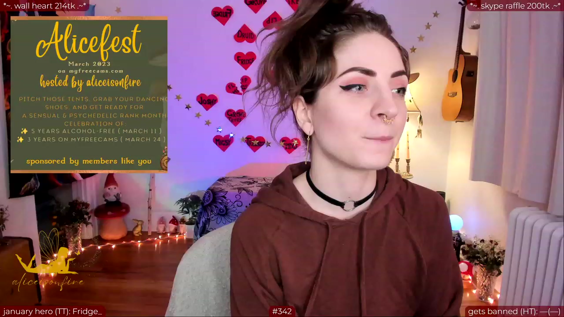 Gallery image thumbnail from aliceisonfire's myfreecams stream on, 02/26/2024, 07:32 image 11 of 20