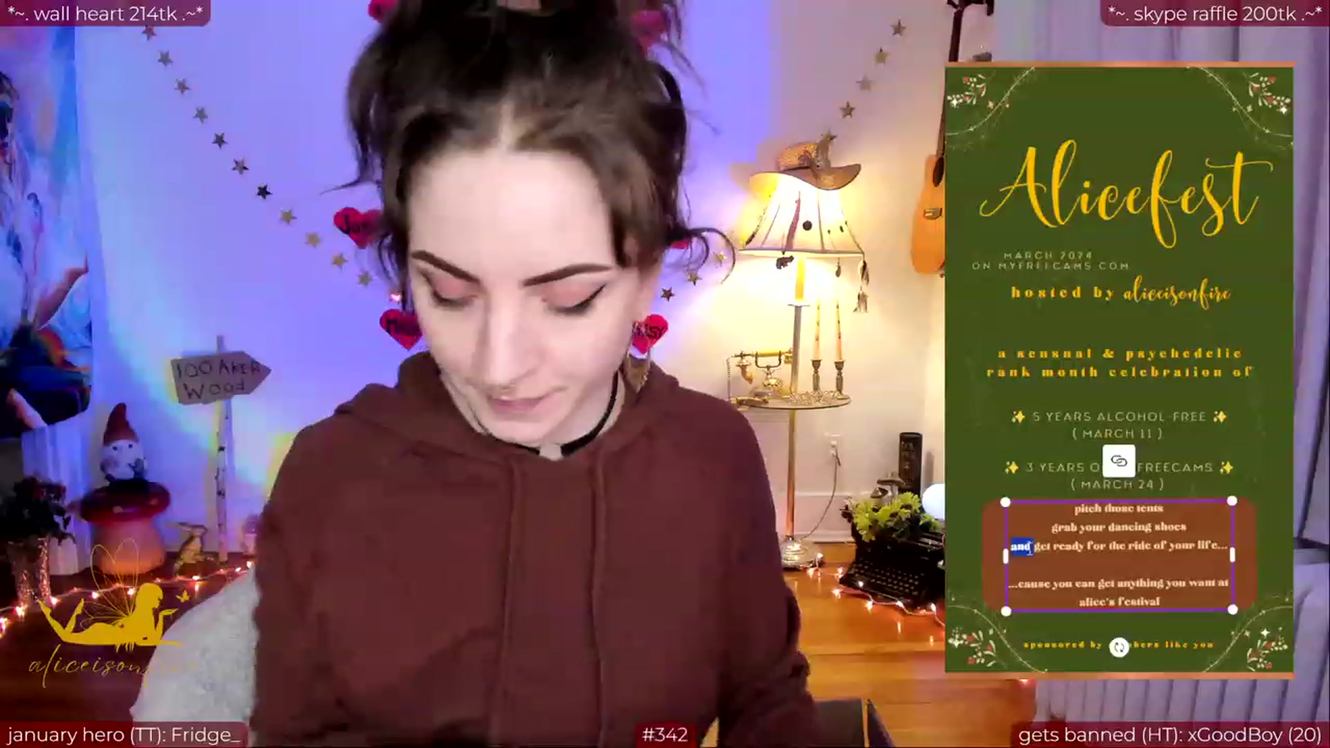 Gallery image thumbnail from aliceisonfire's myfreecams stream on, 02/26/2024, 09:05 image 18 of 20