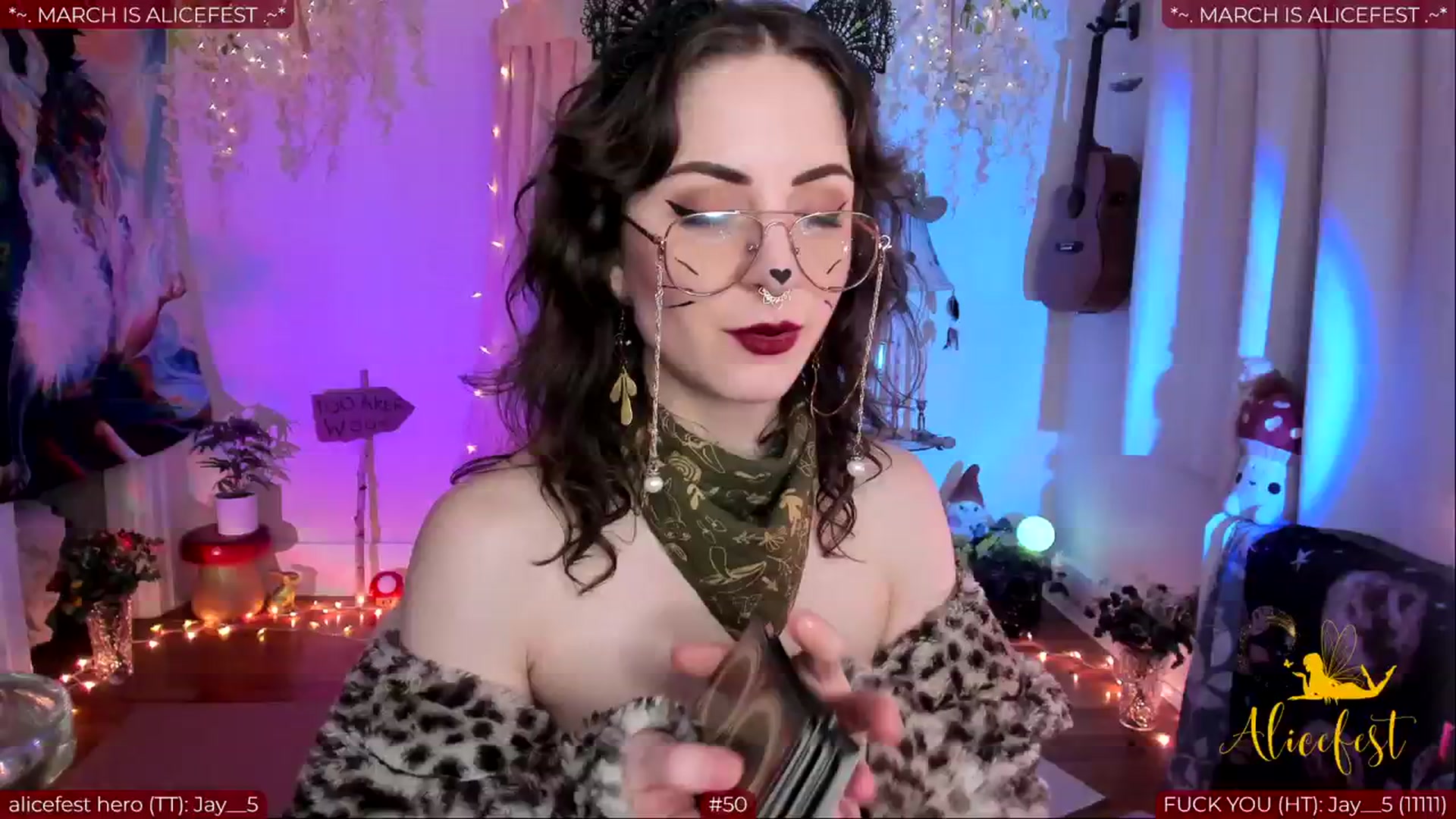 Gallery image thumbnail from aliceisonfire's myfreecams stream on, 03/03/2024, 10:33 image 7 of 20