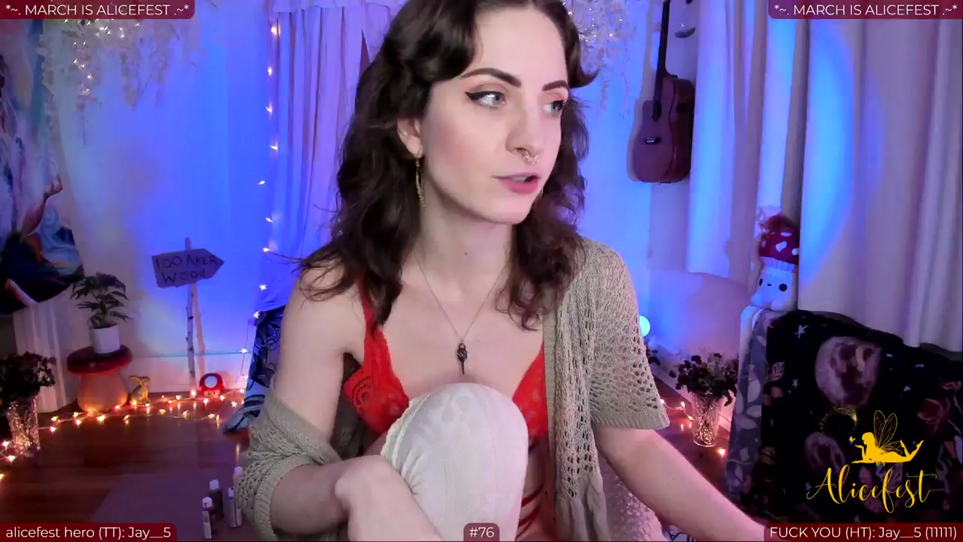 Gallery image thumbnail from aliceisonfire's myfreecams stream on, 03/04/2024, 08:13 image 16 of 20