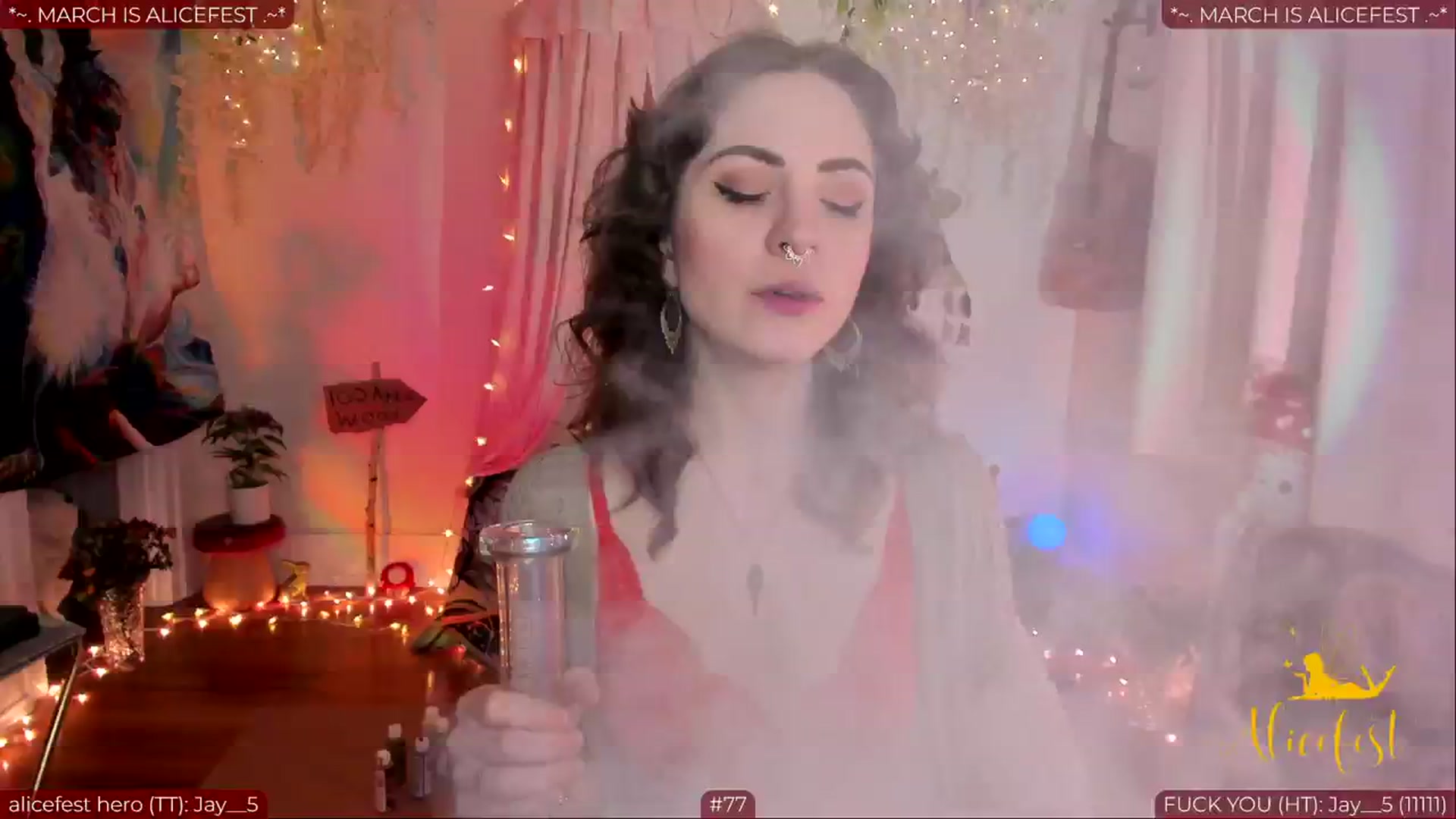 Gallery image thumbnail from aliceisonfire's myfreecams stream on, 03/04/2024, 08:13 image 4 of 20