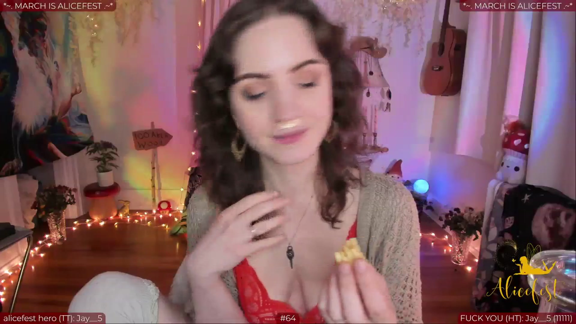 Gallery image thumbnail from aliceisonfire's myfreecams stream on, 03/04/2024, 10:22 image 4 of 20