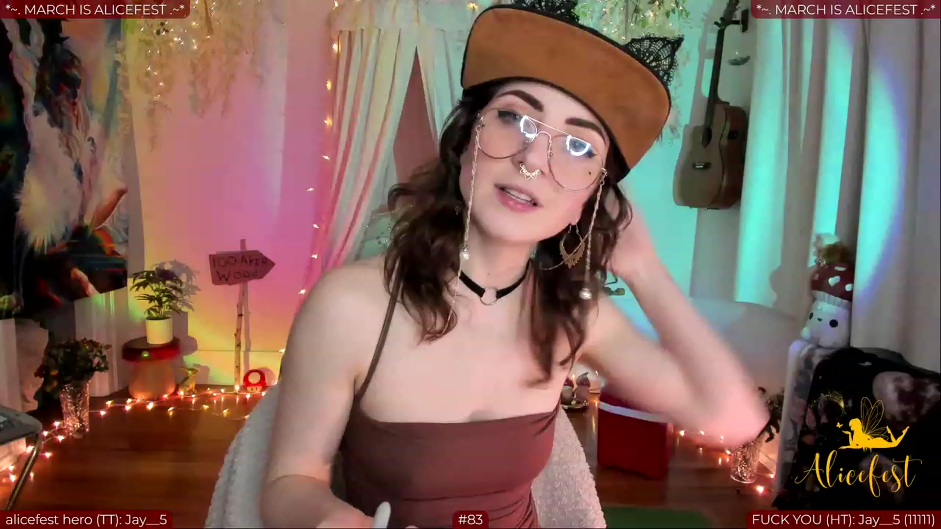 Gallery image thumbnail from aliceisonfire's myfreecams stream on, 03/05/2024, 05:45 image 15 of 20