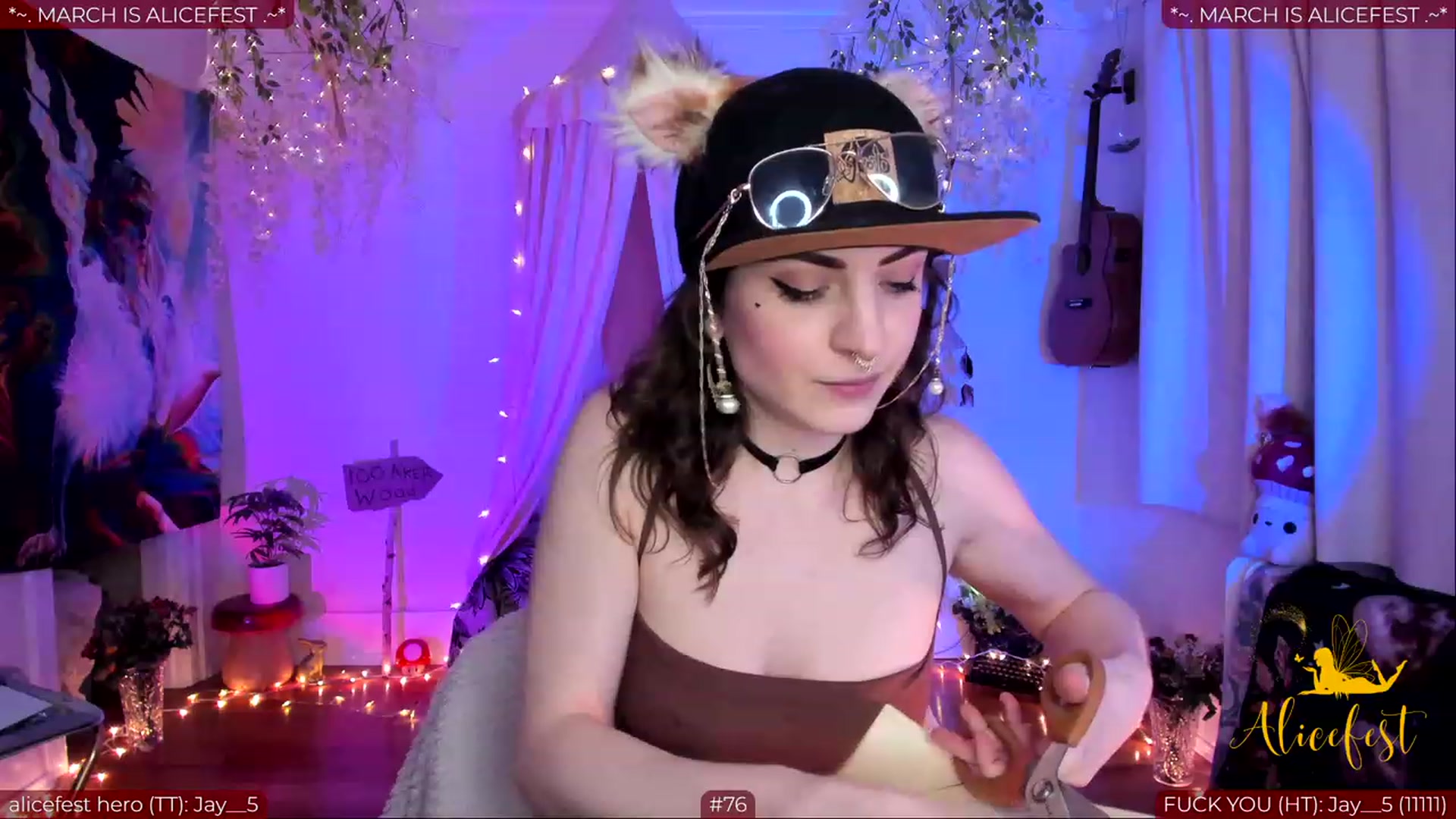 Gallery image thumbnail from aliceisonfire's myfreecams stream on, 03/05/2024, 07:14 image 19 of 20
