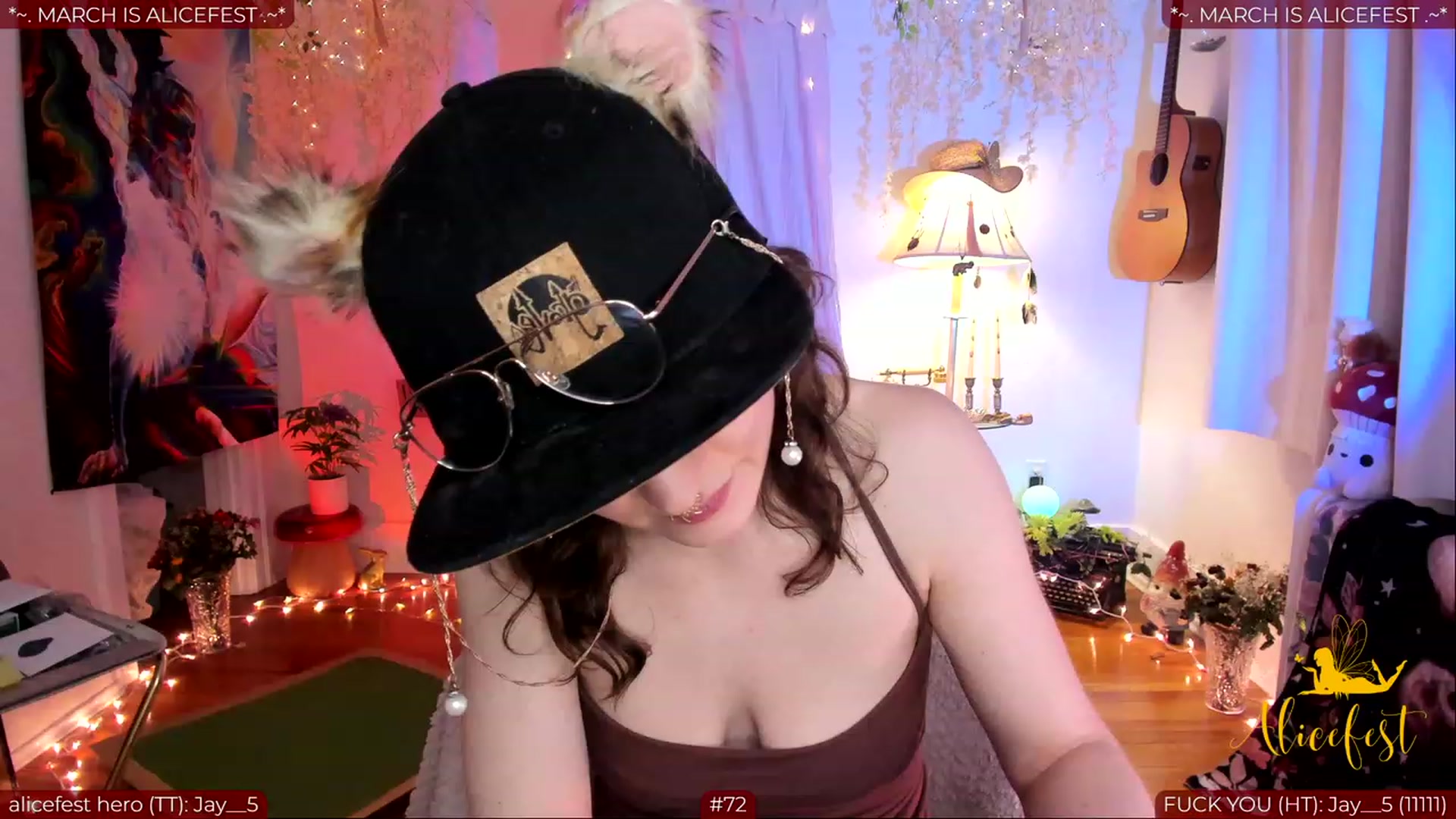 Gallery image thumbnail from aliceisonfire's myfreecams stream on, 03/05/2024, 10:01 image 13 of 20