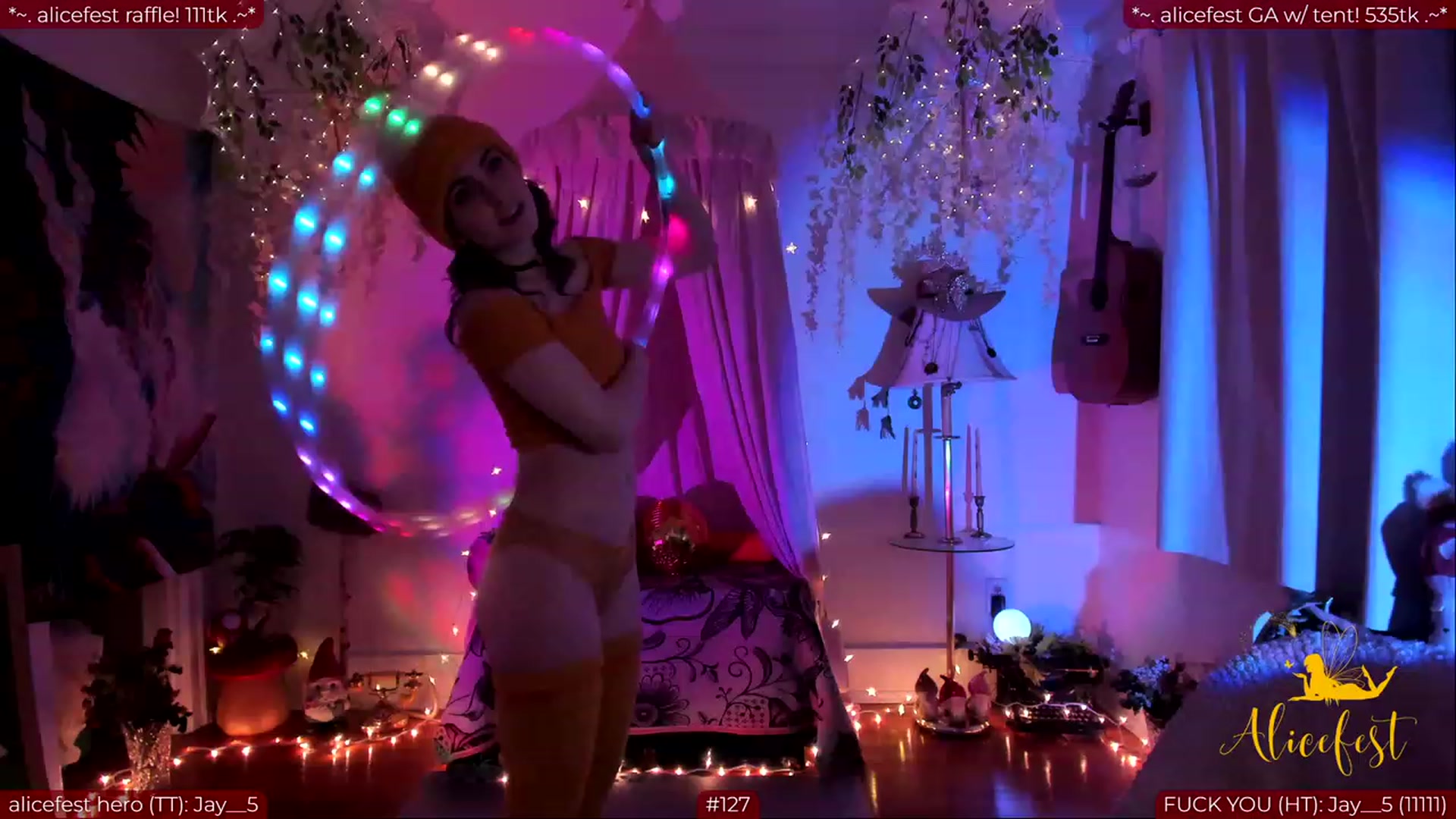 Gallery image thumbnail from aliceisonfire's myfreecams stream on, 03/08/2024, 03:49 image 2 of 20