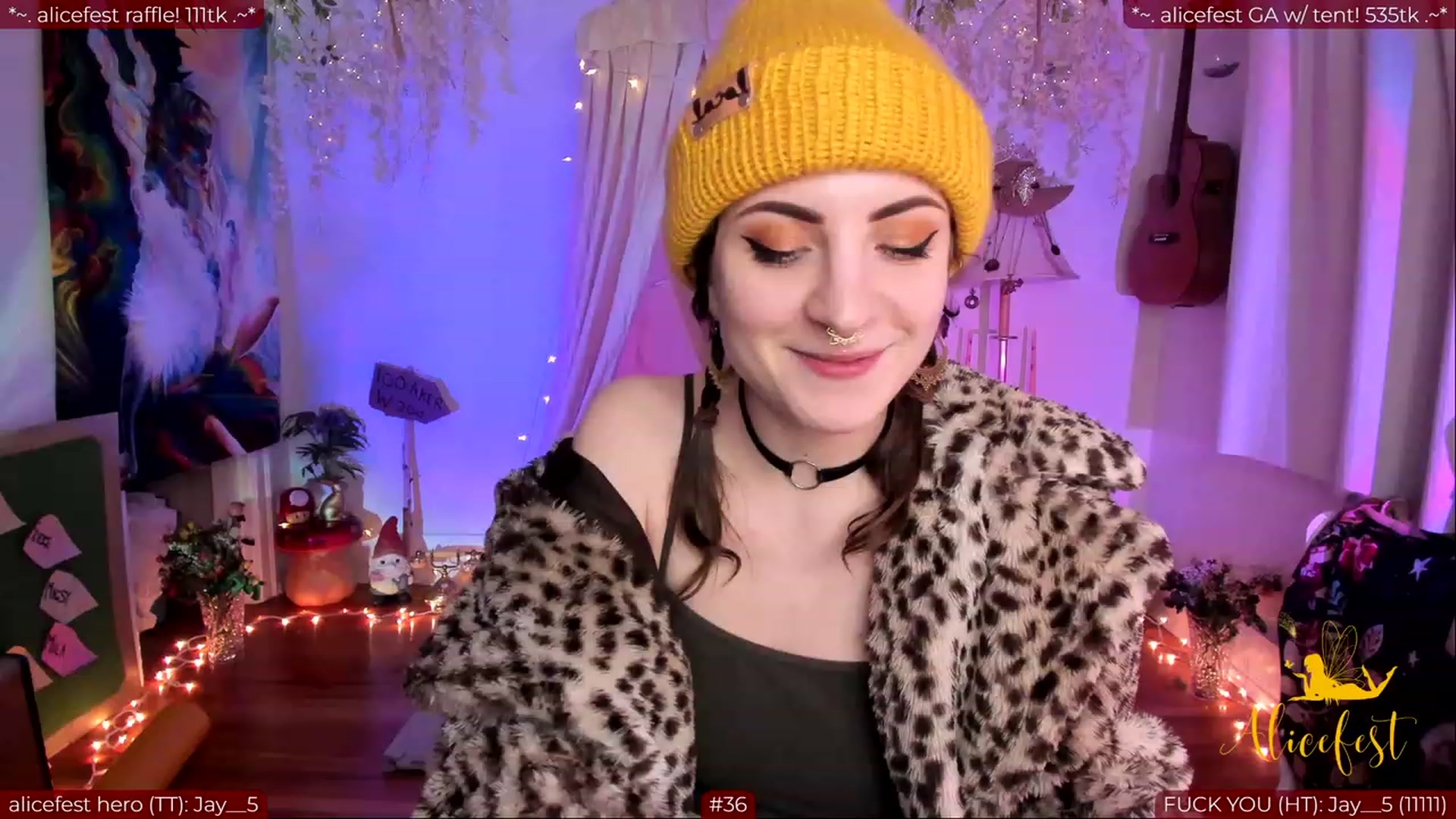 Gallery image thumbnail from aliceisonfire's myfreecams stream on, 03/08/2024, 09:55 image 9 of 20