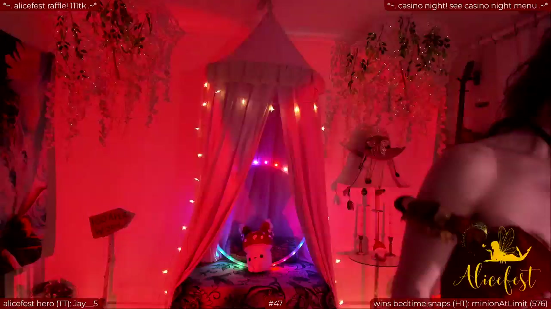 Gallery image thumbnail from aliceisonfire's myfreecams stream on, 03/16/2024, 07:37 image 18 of 20