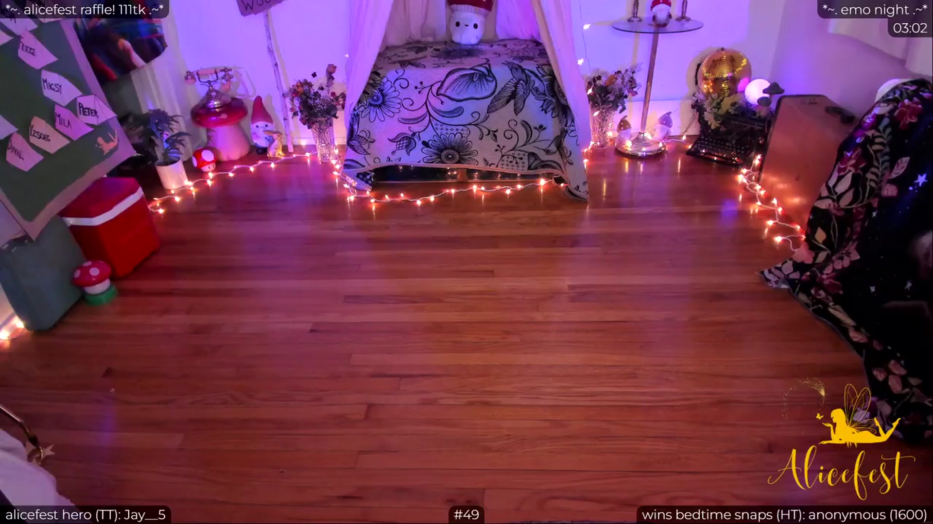 Gallery image thumbnail from aliceisonfire's myfreecams stream on, 03/19/2024, 06:36 image 10 of 20