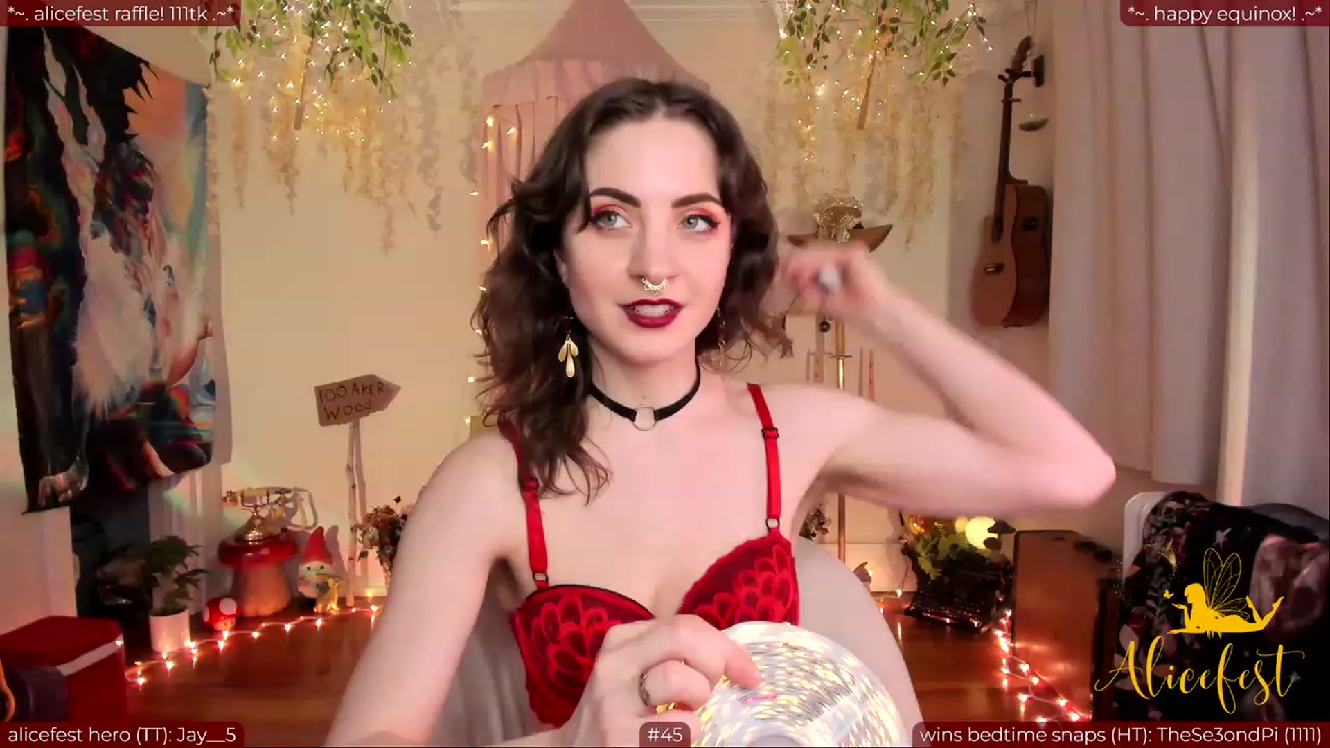 Gallery image thumbnail from aliceisonfire's myfreecams stream on, 03/20/2024, 06:38 image 4 of 20