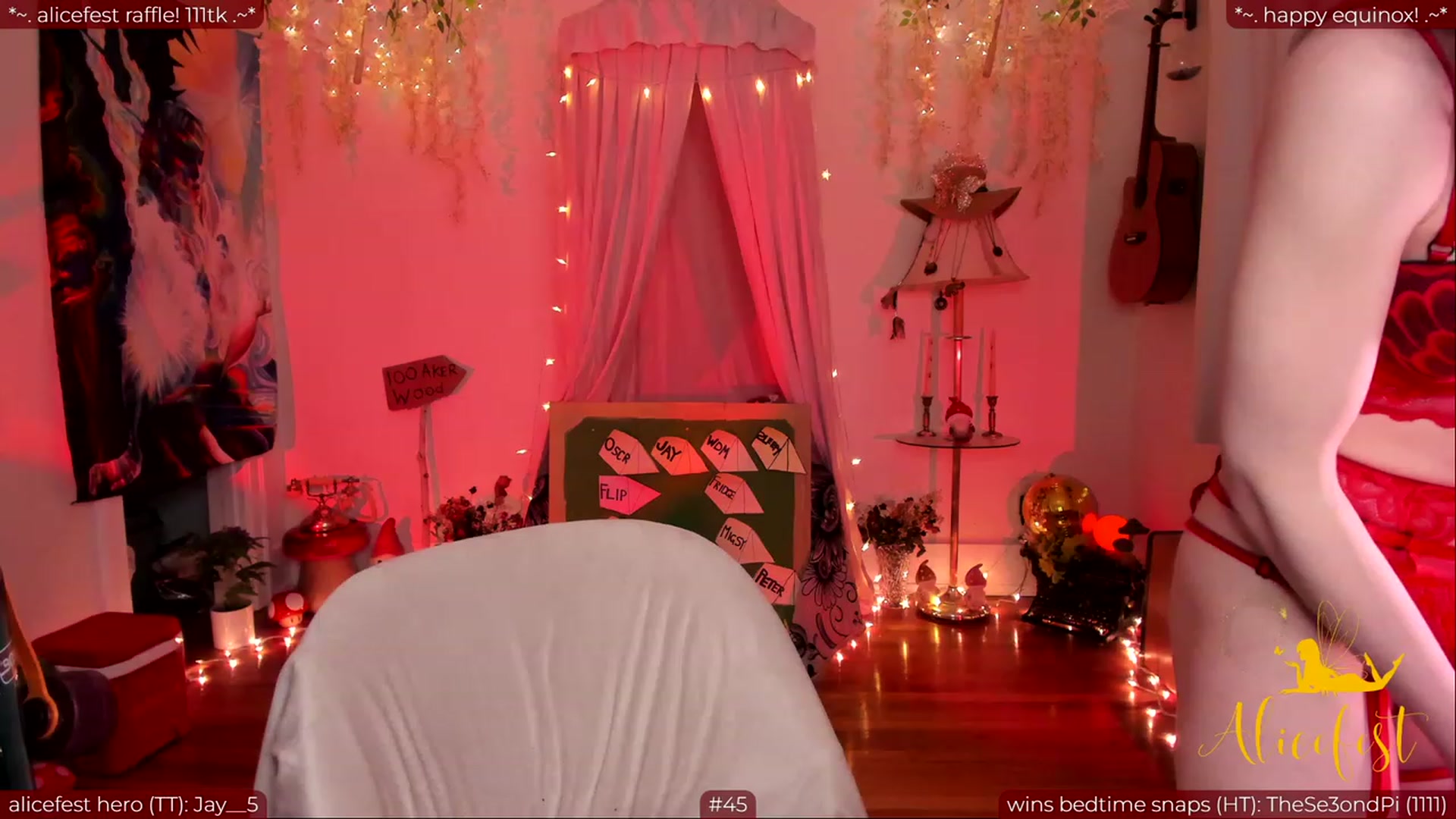 Gallery image thumbnail from aliceisonfire's myfreecams stream on, 03/20/2024, 06:38 image 5 of 20