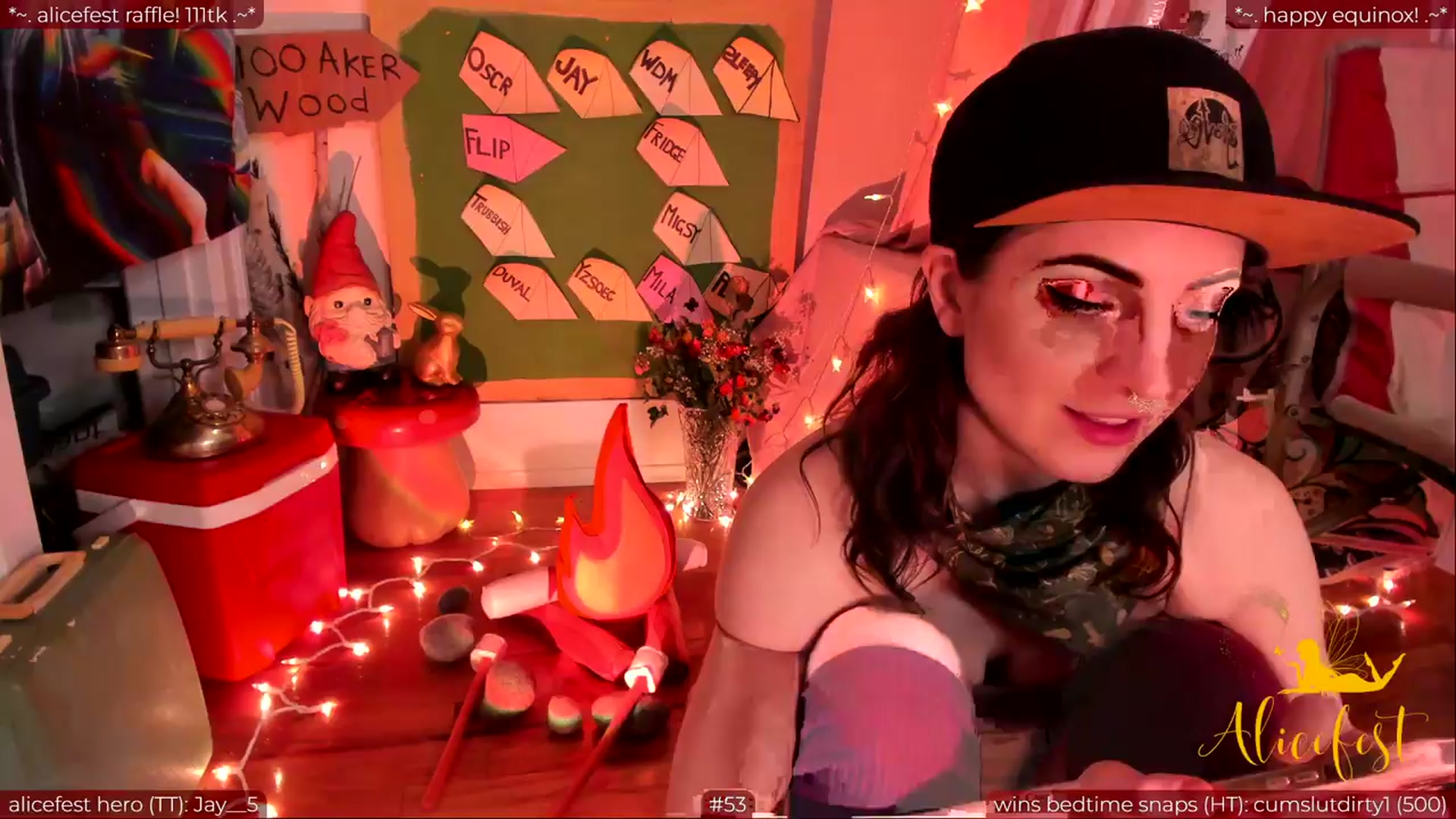 Gallery image thumbnail from aliceisonfire's myfreecams stream on, 03/22/2024, 07:10 image 16 of 20