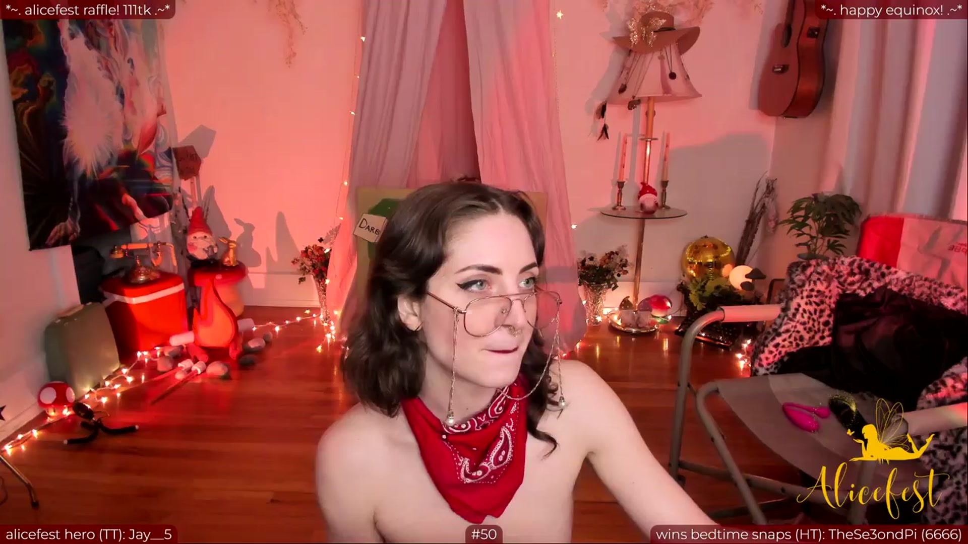 Gallery image thumbnail from aliceisonfire's myfreecams stream on, 03/23/2024, 08:56 image 2 of 20