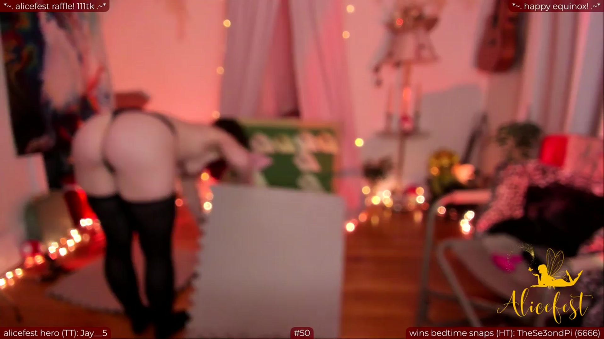 Gallery image thumbnail from aliceisonfire's myfreecams stream on, 03/23/2024, 08:56 image 3 of 20