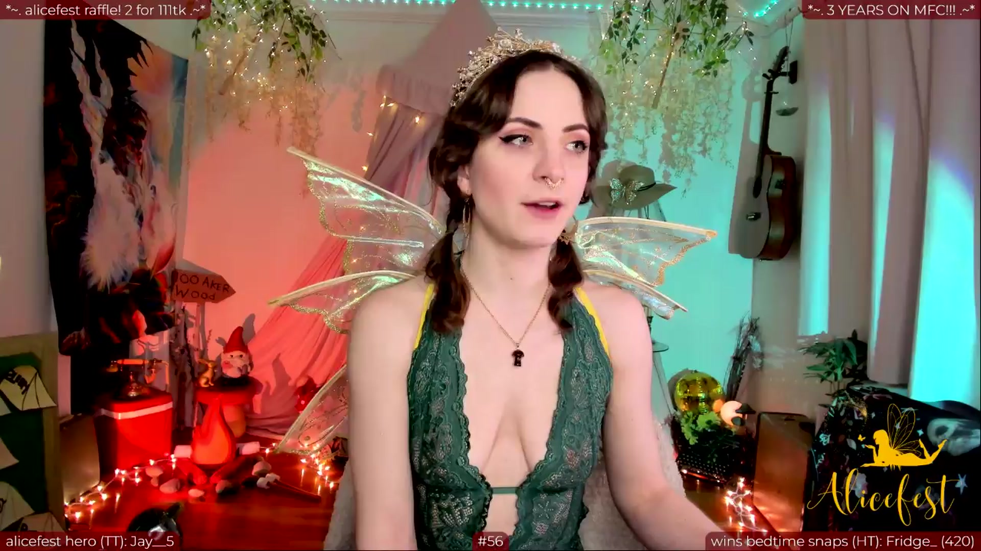 Gallery image thumbnail from aliceisonfire's myfreecams stream on, 03/25/2024, 02:03 image 19 of 20