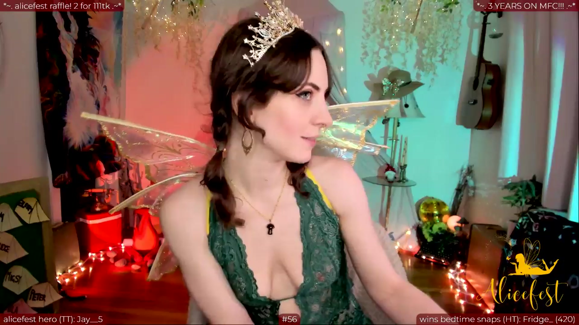 Gallery image thumbnail from aliceisonfire's myfreecams stream on, 03/25/2024, 02:19 image 17 of 20