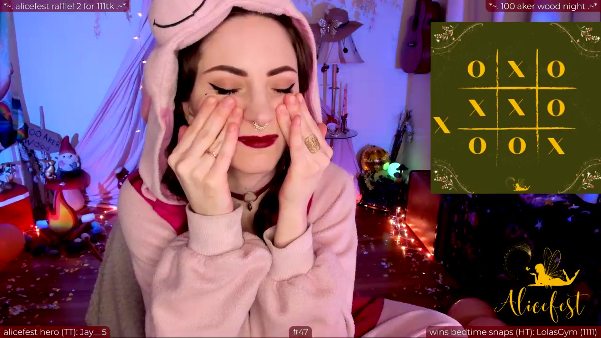Gallery image thumbnail from aliceisonfire's myfreecams stream on, 03/27/2024, 08:06 image 13 of 20