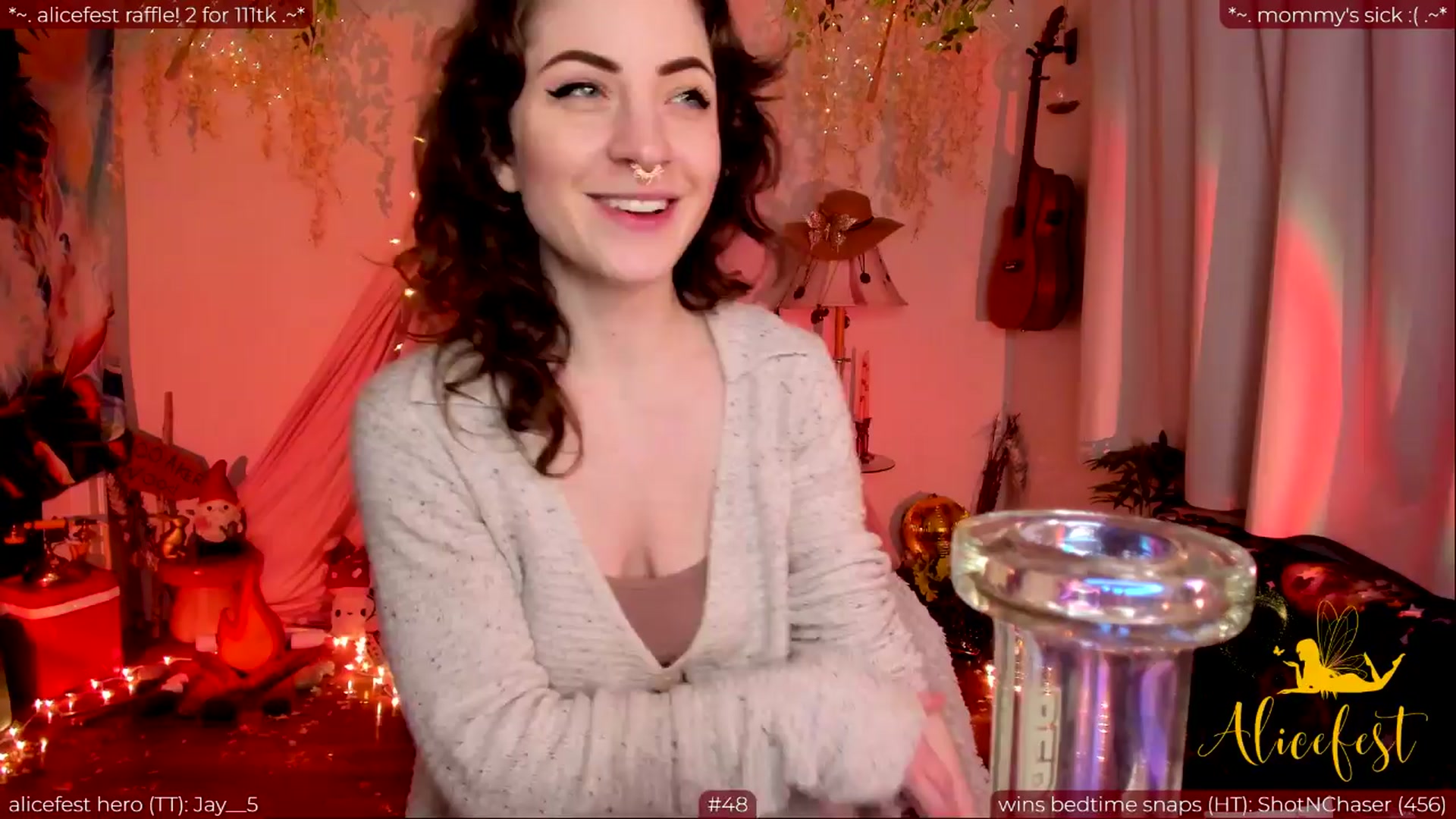Gallery image thumbnail from aliceisonfire's myfreecams stream on, 03/28/2024, 05:30 image 1 of 20