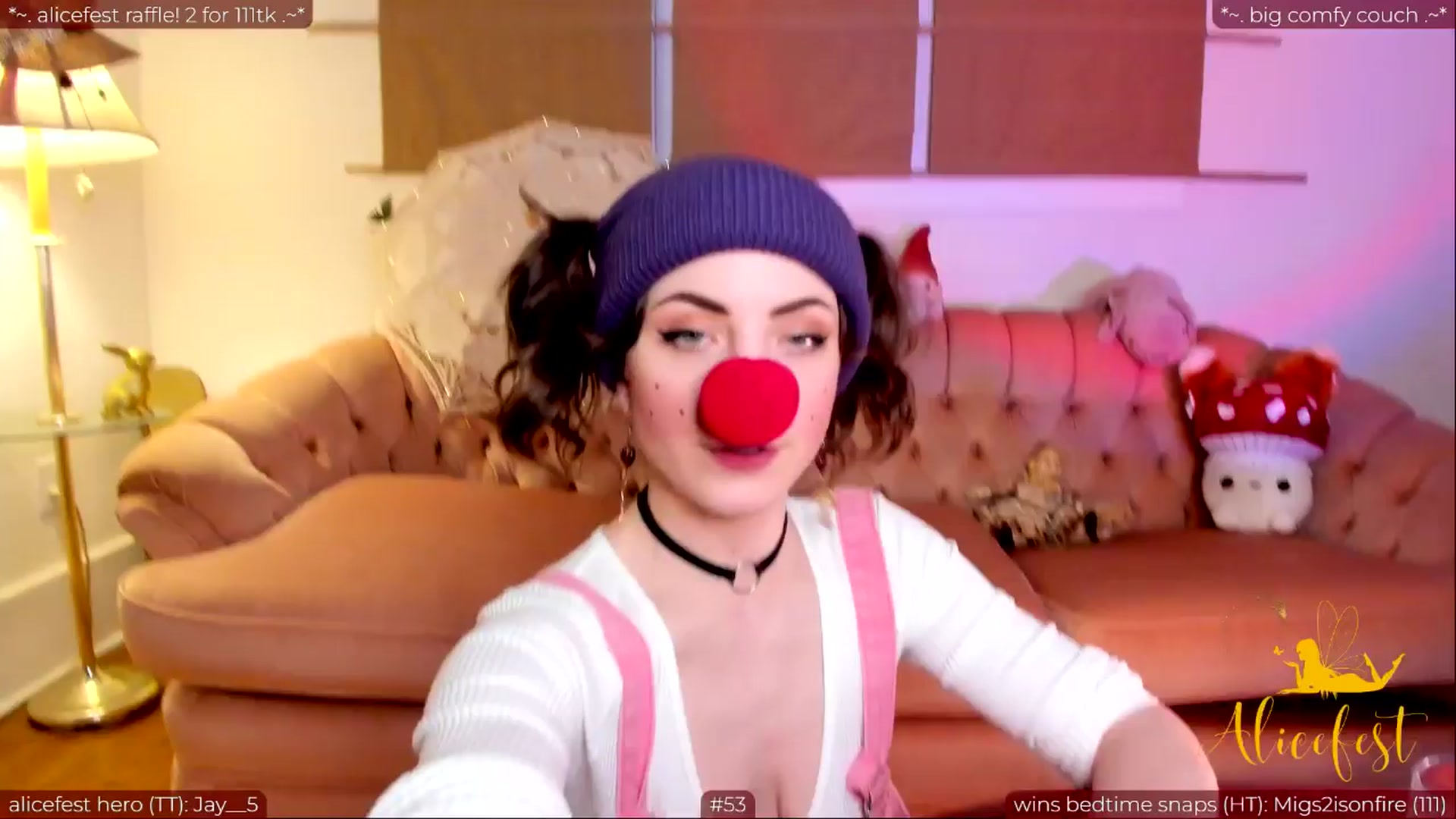 Gallery image thumbnail from aliceisonfire's myfreecams stream on, 03/29/2024, 04:35 image 17 of 20