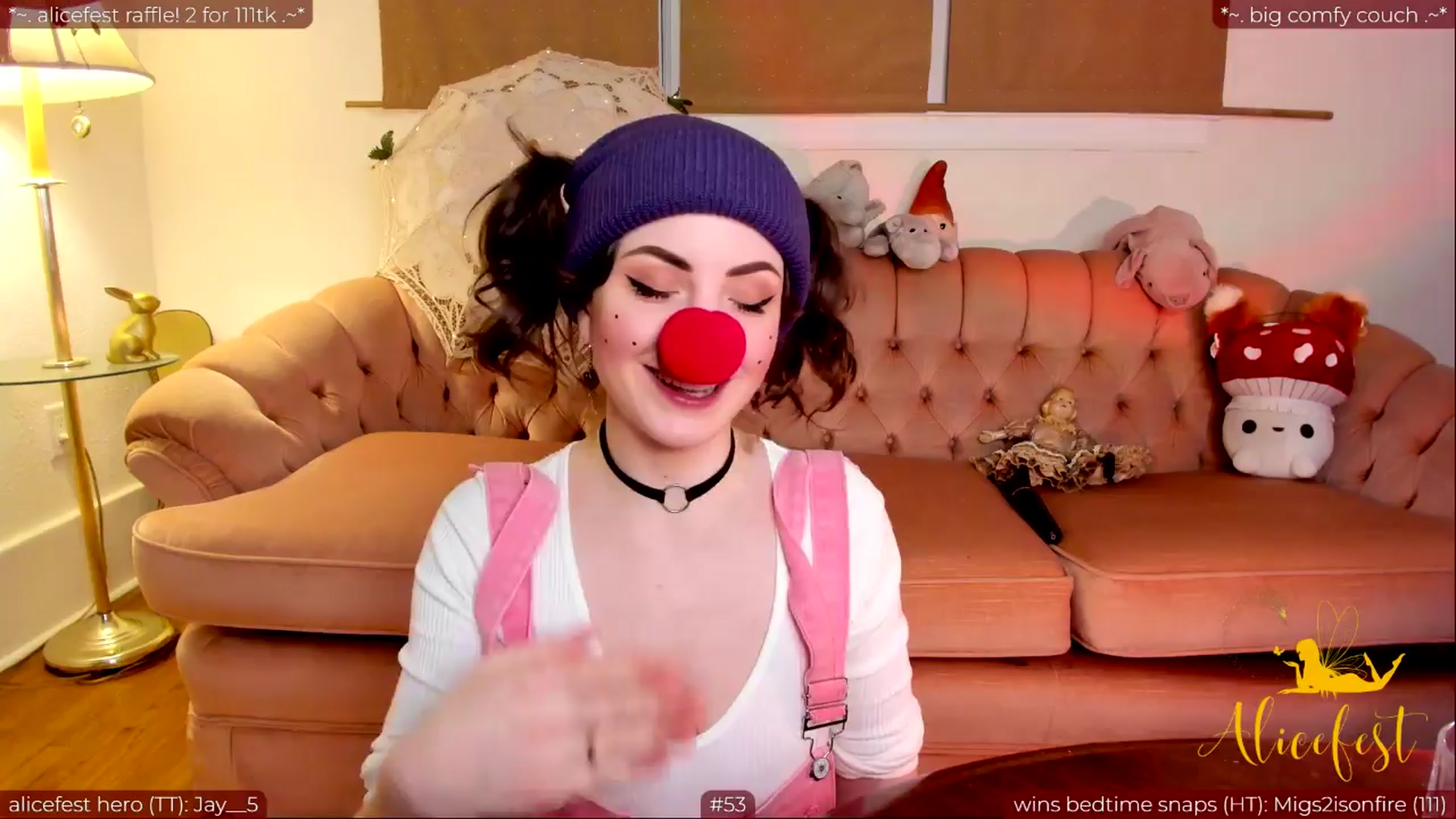 Gallery image thumbnail from aliceisonfire's myfreecams stream on, 03/29/2024, 04:35 image 4 of 20