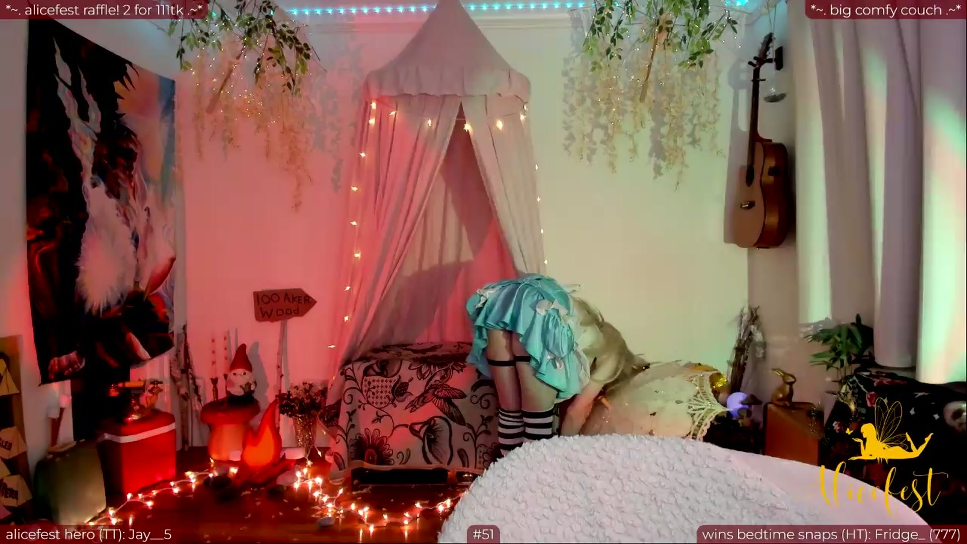Gallery image thumbnail from aliceisonfire's myfreecams stream on, 03/30/2024, 05:41 image 9 of 20