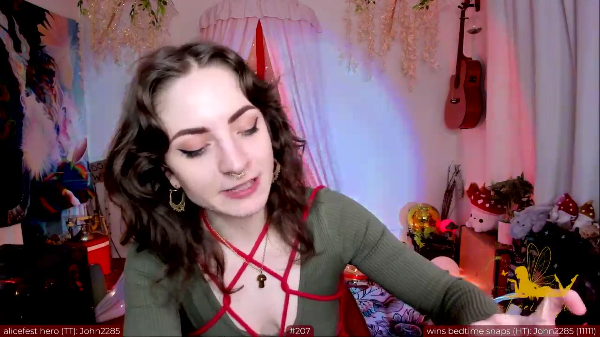 Gallery image thumbnail from aliceisonfire's myfreecams stream on, 04/05/2024, 08:15 image 5 of 20