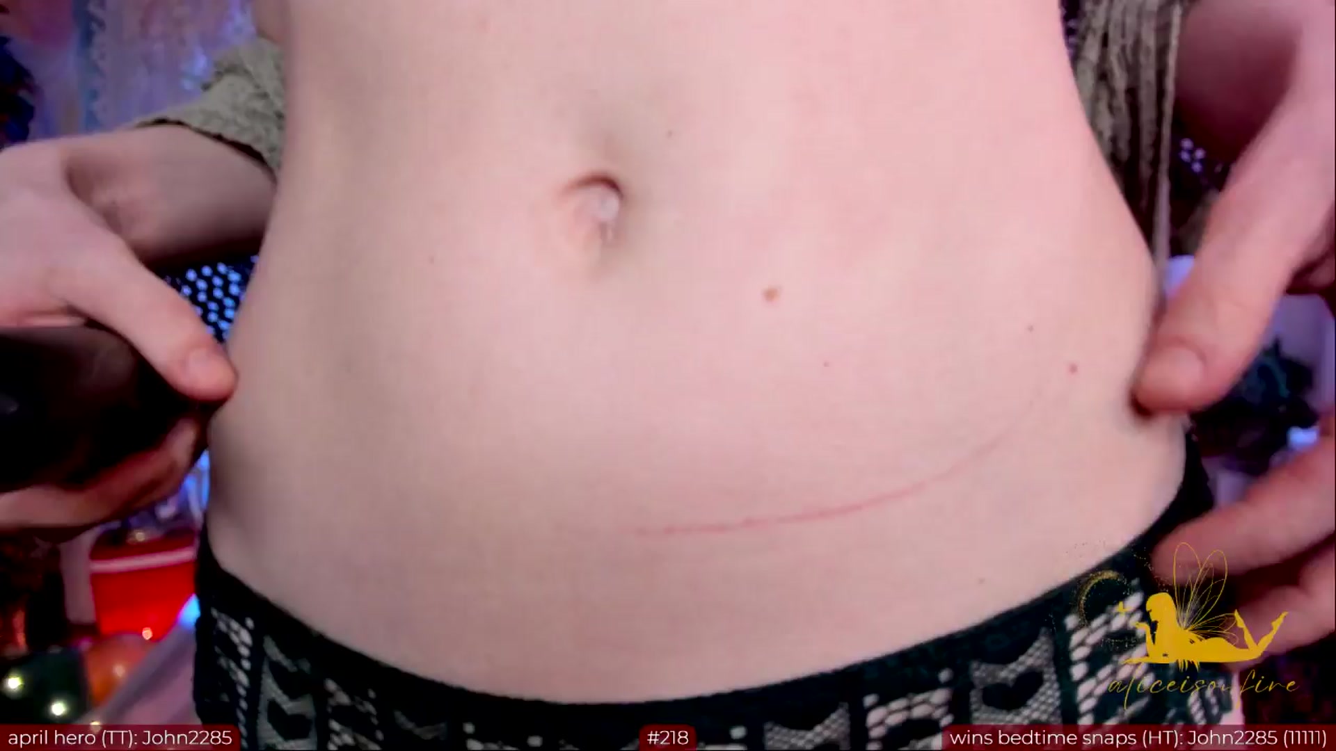 Gallery image thumbnail from aliceisonfire's myfreecams stream on, 04/06/2024, 04:32 image 7 of 20