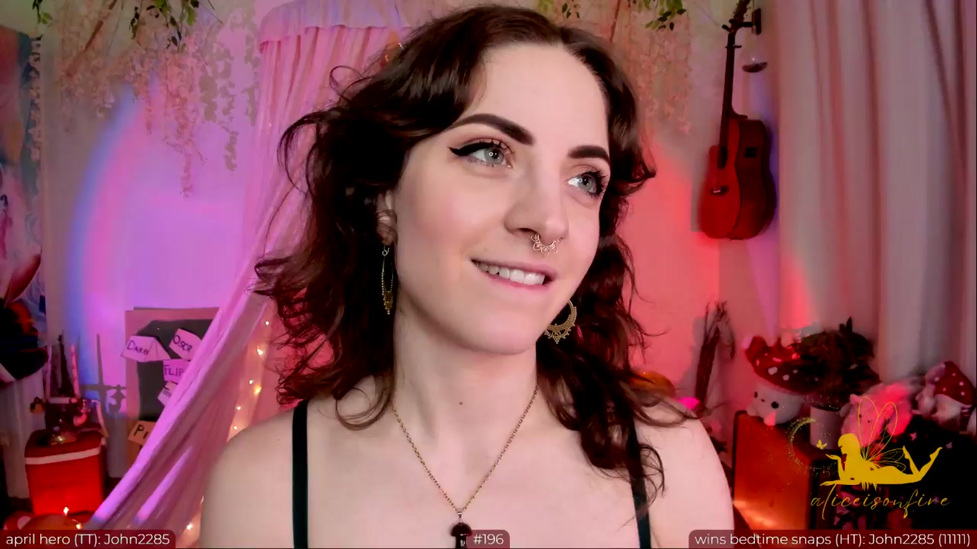 Gallery image thumbnail from aliceisonfire's myfreecams stream on, 04/06/2024, 04:32 image 14 of 20