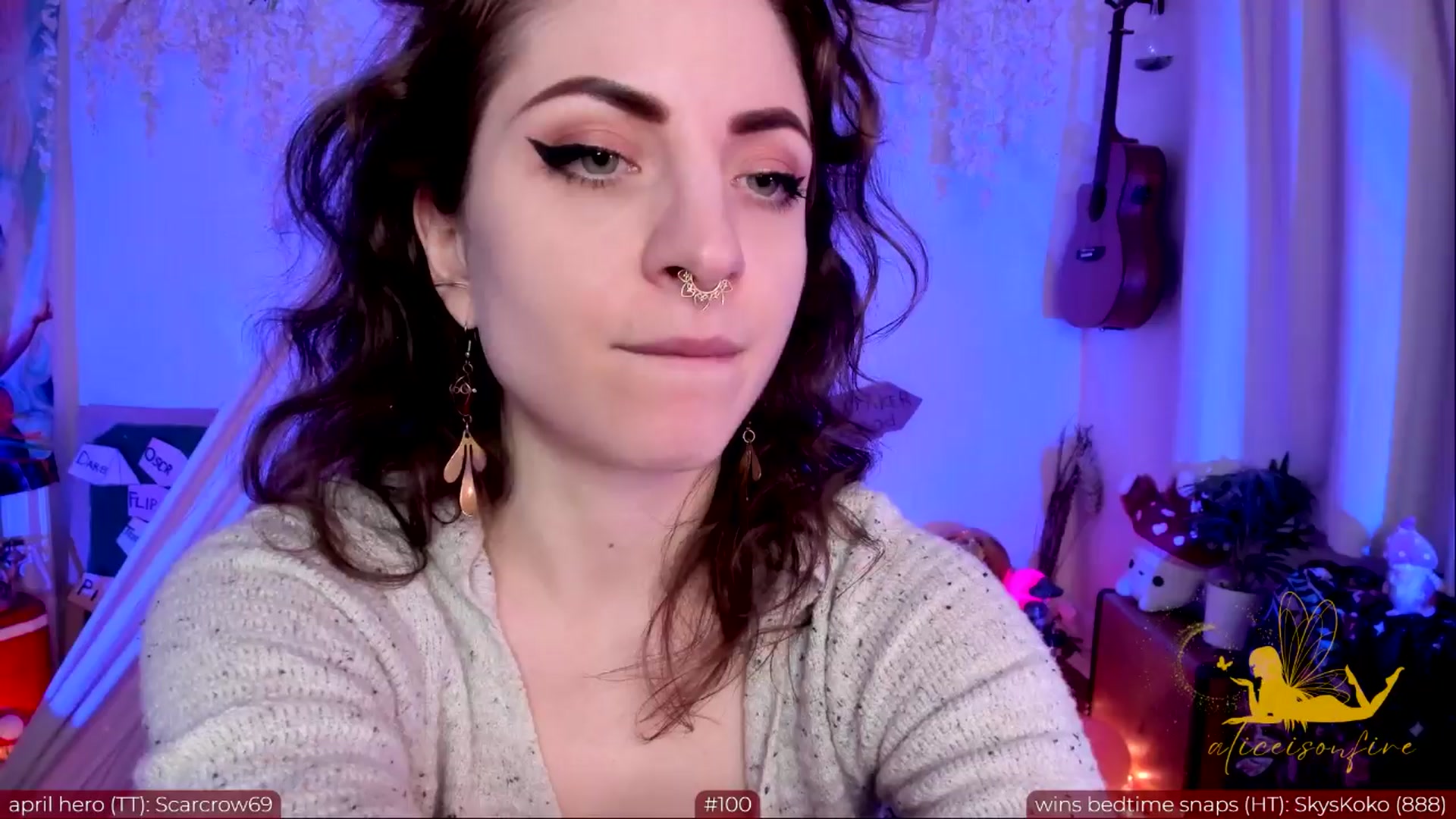 Gallery image thumbnail from aliceisonfire's myfreecams stream on, 04/13/2024, 08:54 image 8 of 20