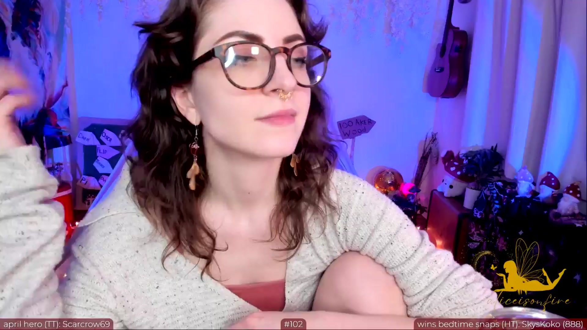 Gallery image thumbnail from aliceisonfire's myfreecams stream on, 04/13/2024, 09:45 image 8 of 20