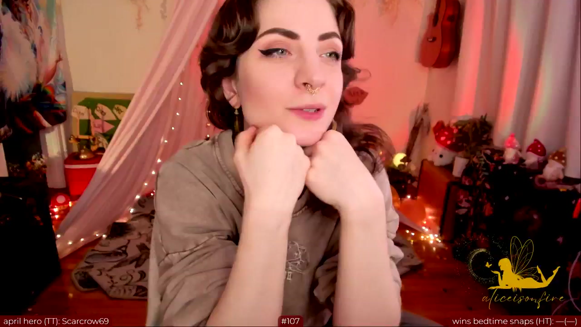 Gallery image thumbnail from aliceisonfire's myfreecams stream on, 04/18/2024, 03:55 image 5 of 20