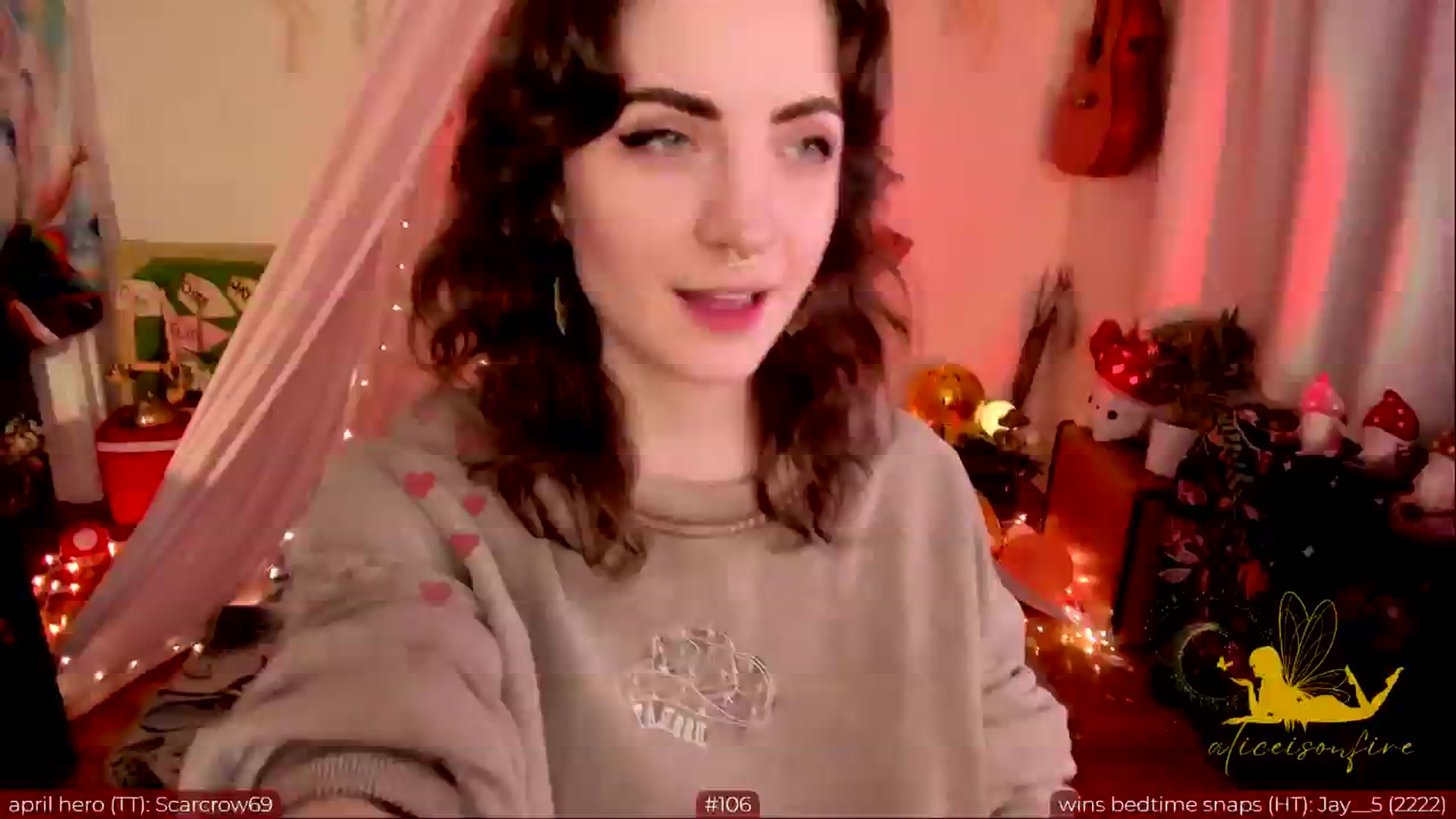 Gallery image thumbnail from aliceisonfire's myfreecams stream on, 04/18/2024, 03:55 image 11 of 20