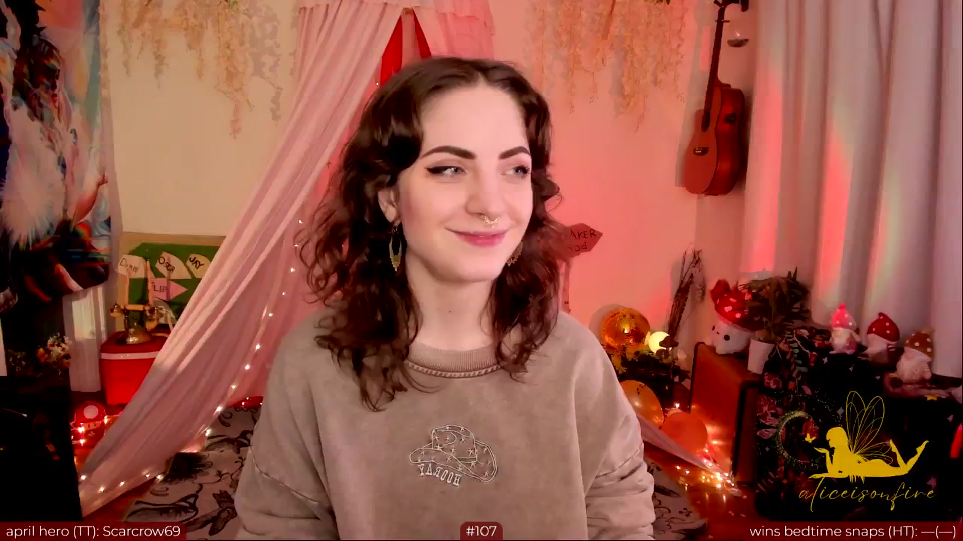 Gallery image thumbnail from aliceisonfire's myfreecams stream on, 04/18/2024, 03:55 image 2 of 20