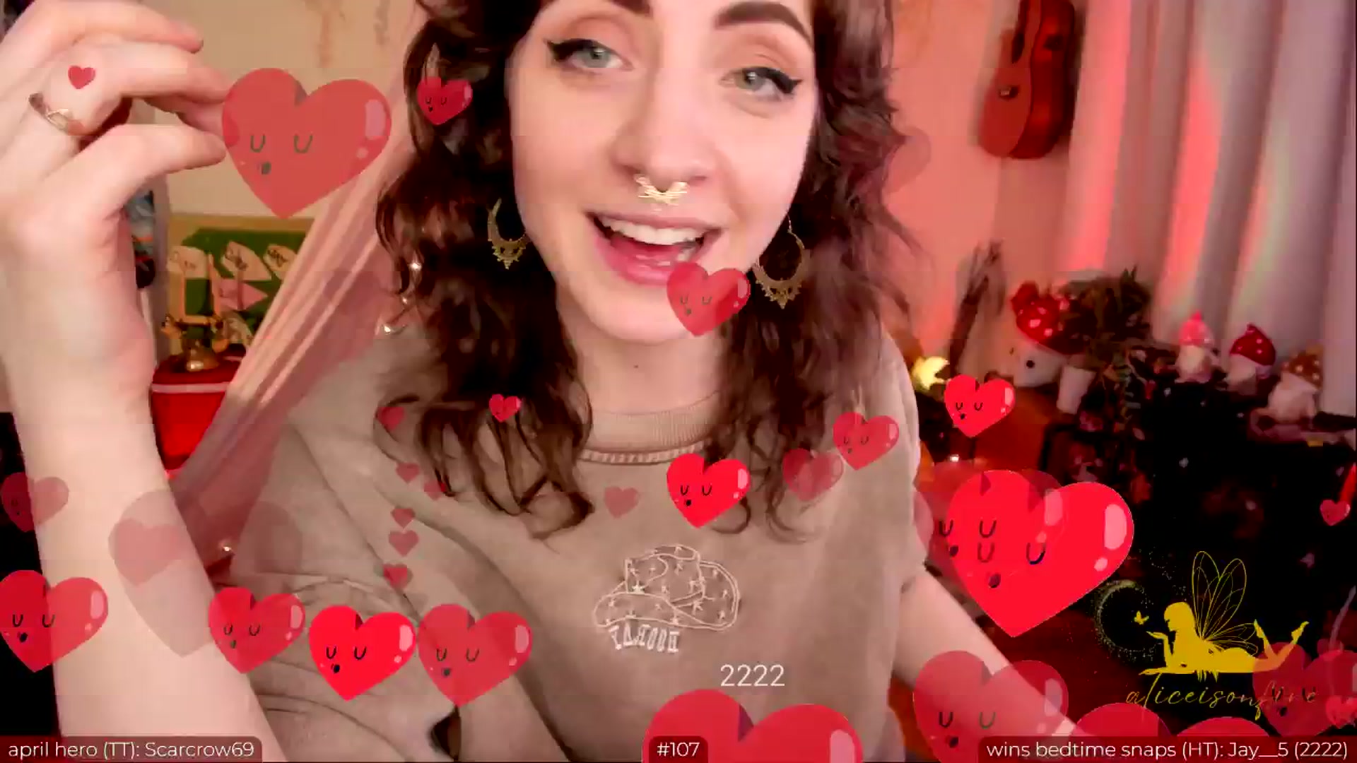 Gallery image thumbnail from aliceisonfire's myfreecams stream on, 04/18/2024, 03:55 image 10 of 20