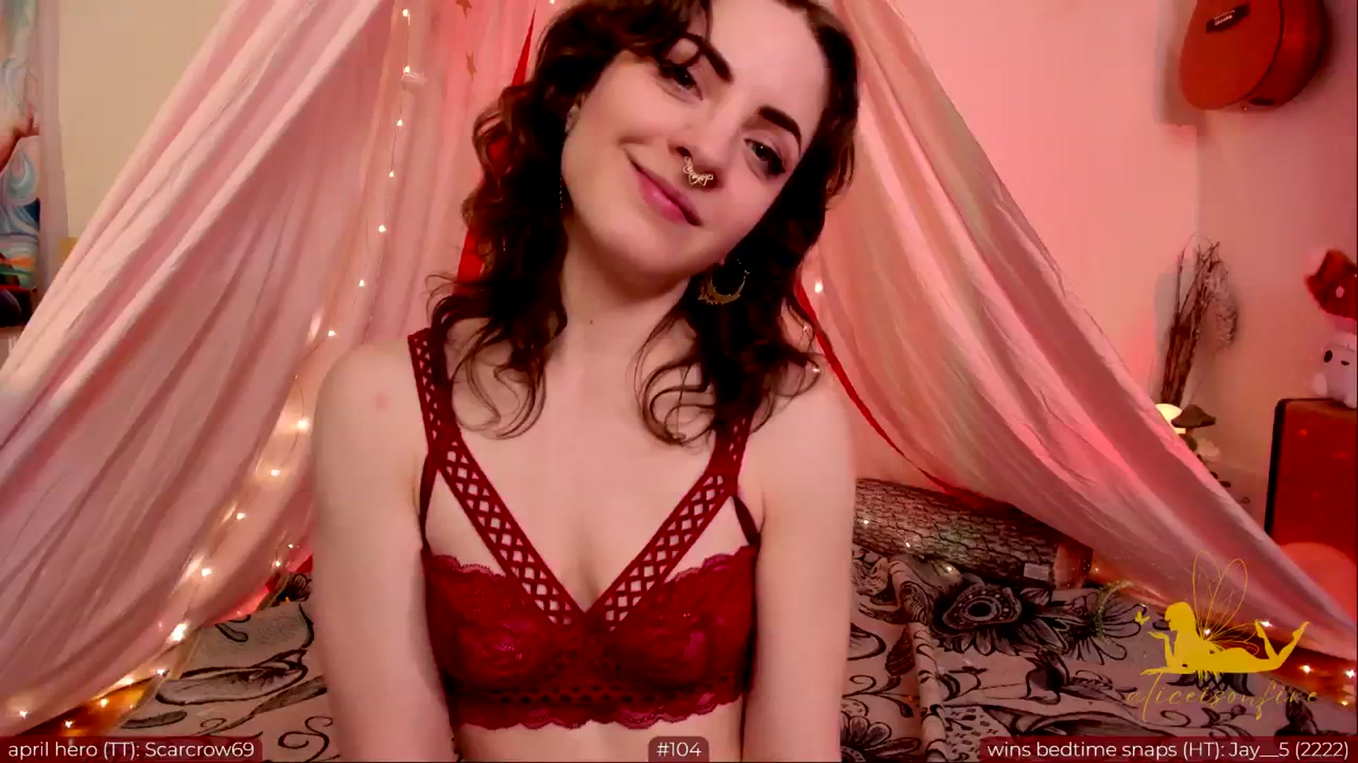 Gallery image thumbnail from aliceisonfire's myfreecams stream on, 04/18/2024, 06:38 image 14 of 20