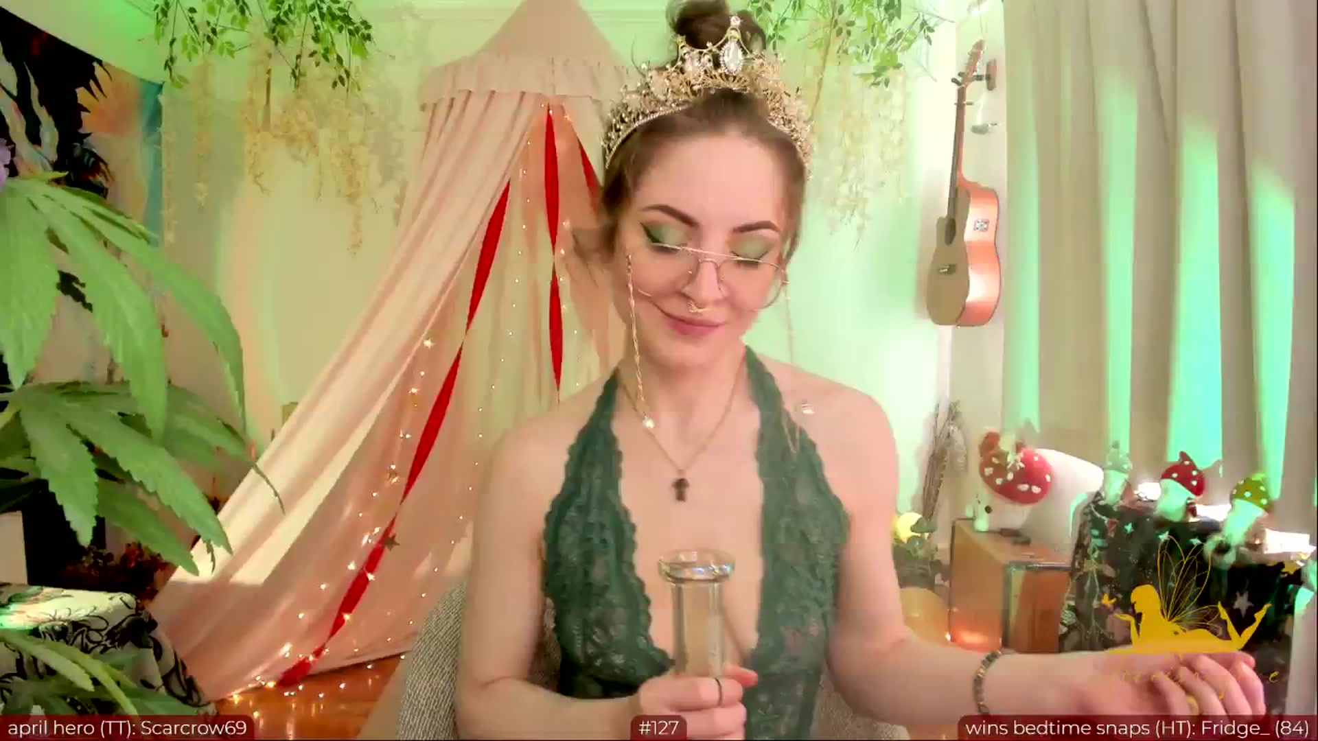 Gallery image thumbnail from aliceisonfire's myfreecams stream on, 04/21/2024, 01:01 image 8 of 20
